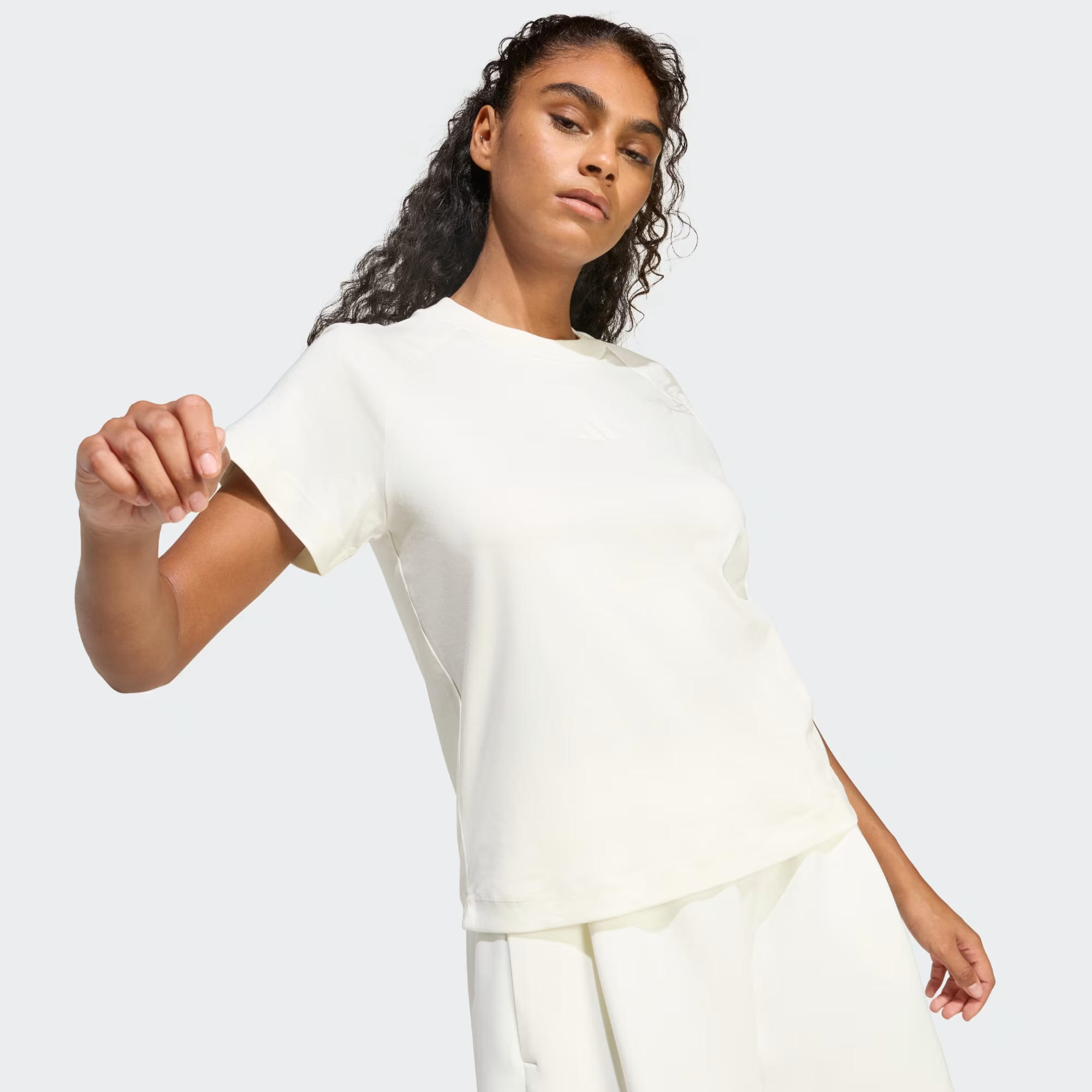 adidas Soft Lux Kadın Tişört