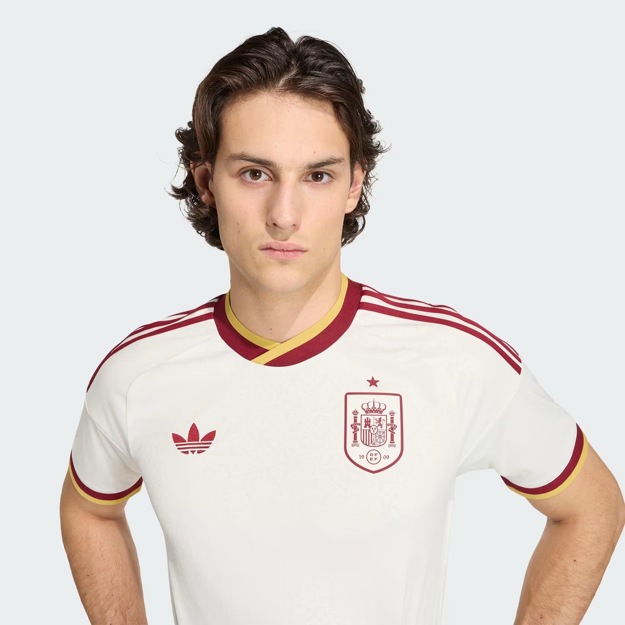 adidas Spain 26 Erkek Forma