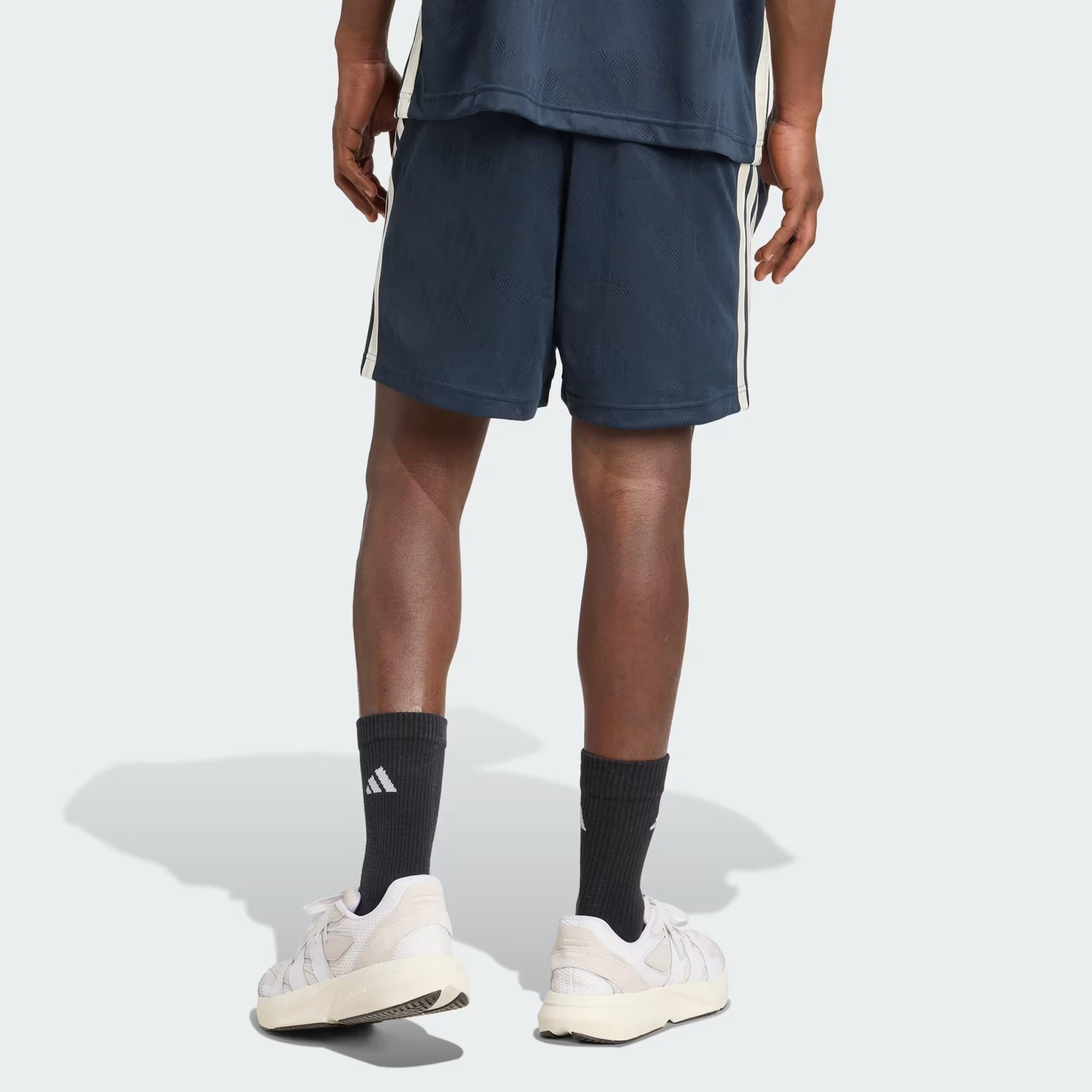 adidas Stadium Jacquard Erkek Şort