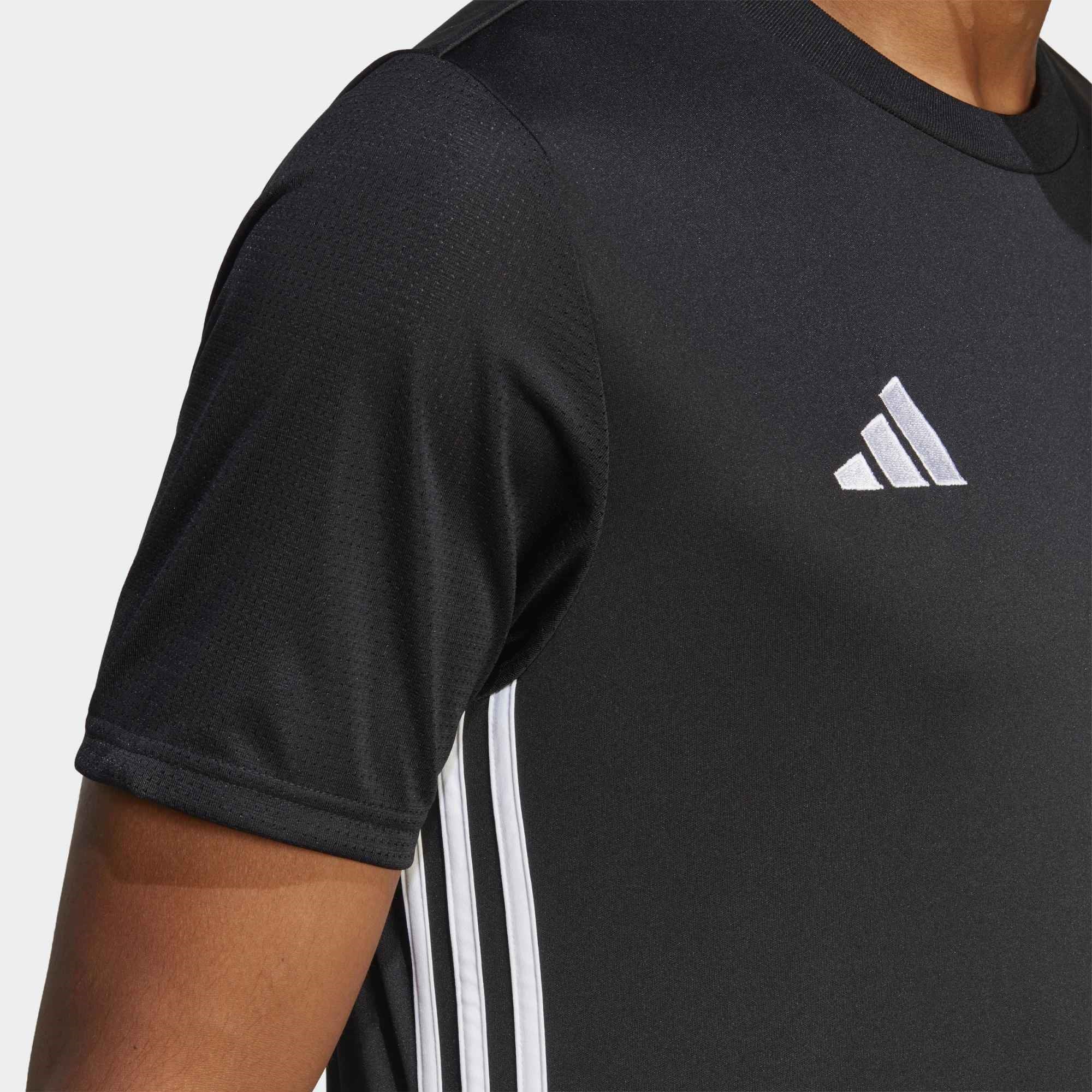 adidas Tabela 23 Erkek Forma
