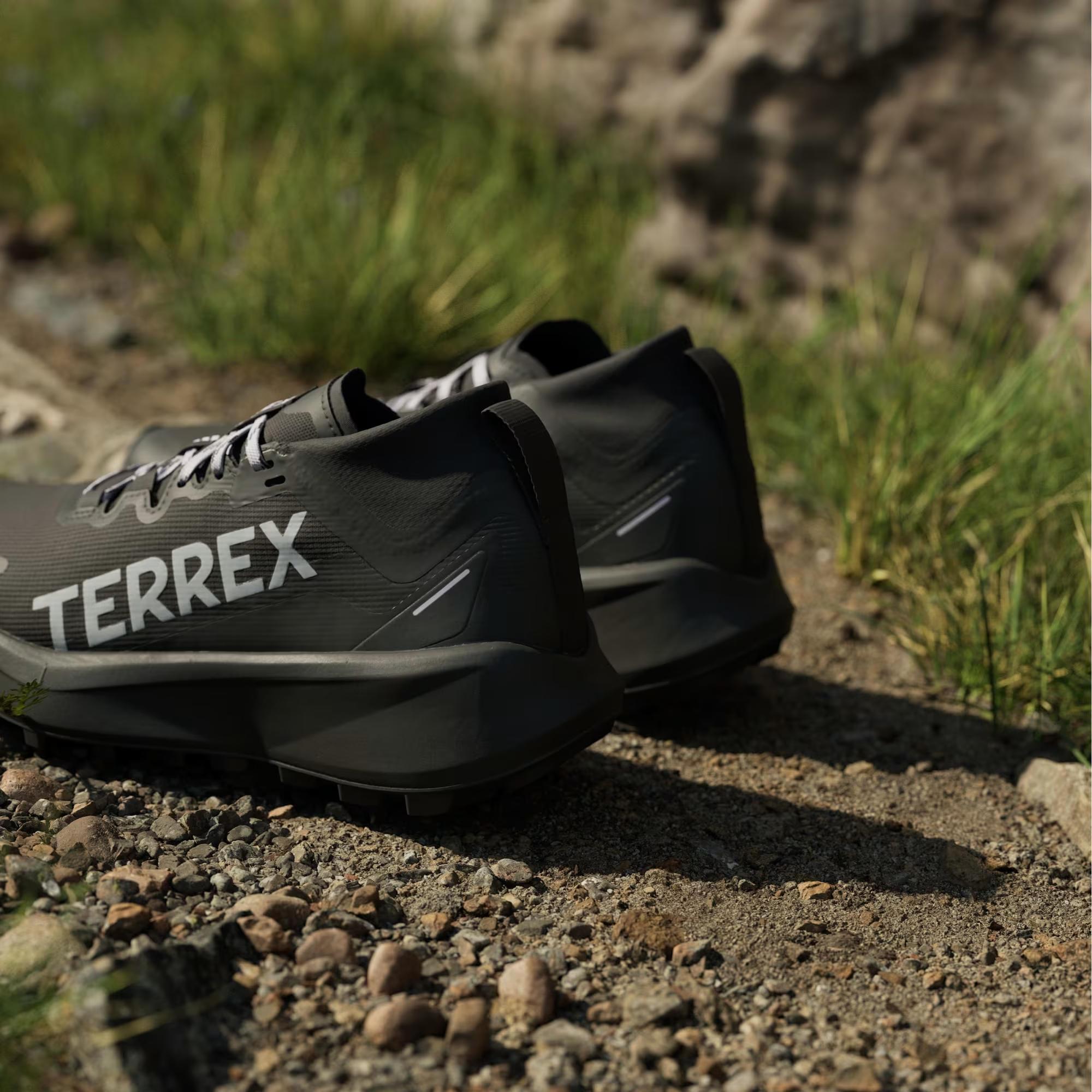 adidas Terrex Agravic Gore Tex Trail Kadın Koşu Ayakkabısı