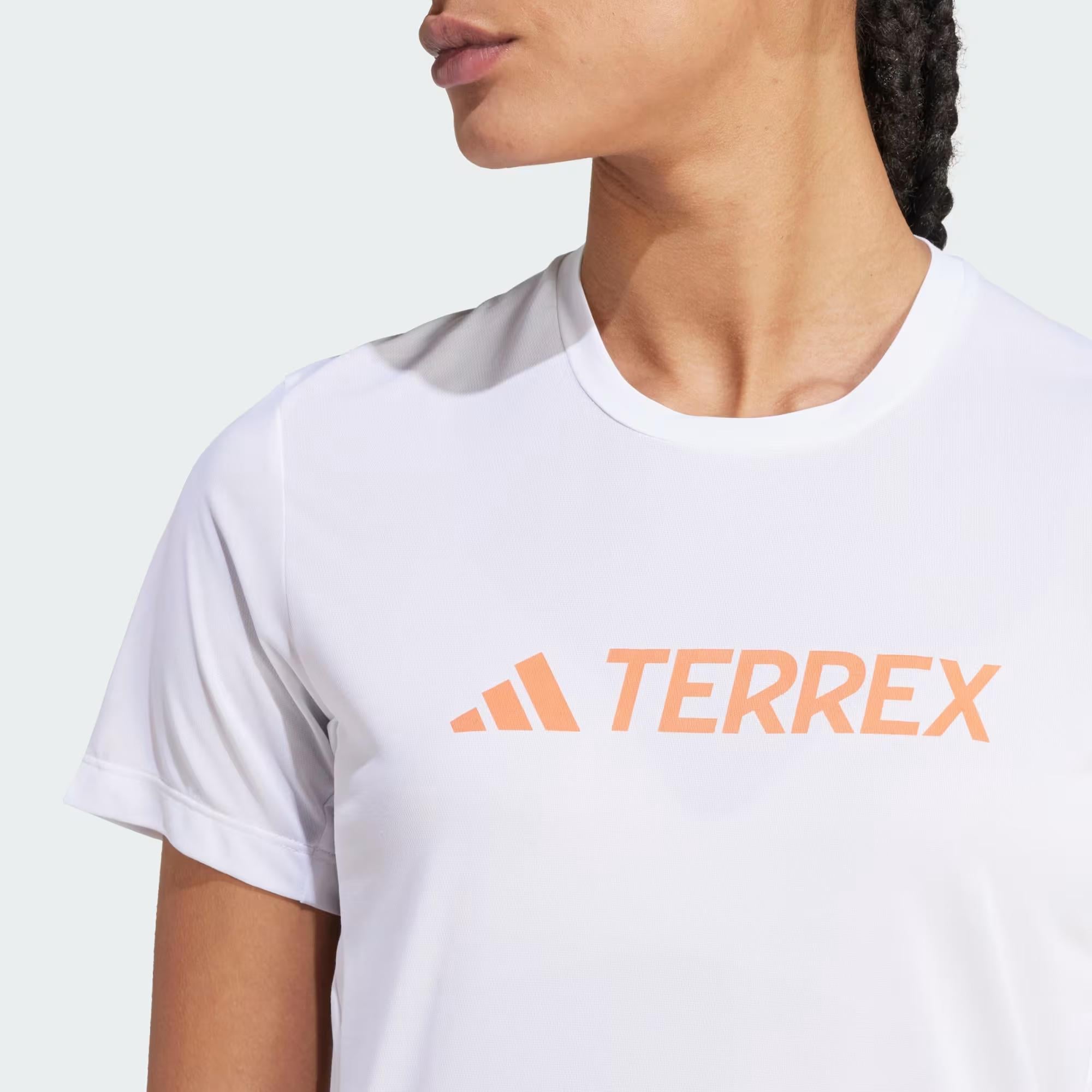 adidas Terrex MT Log Tech Kadın Tişört