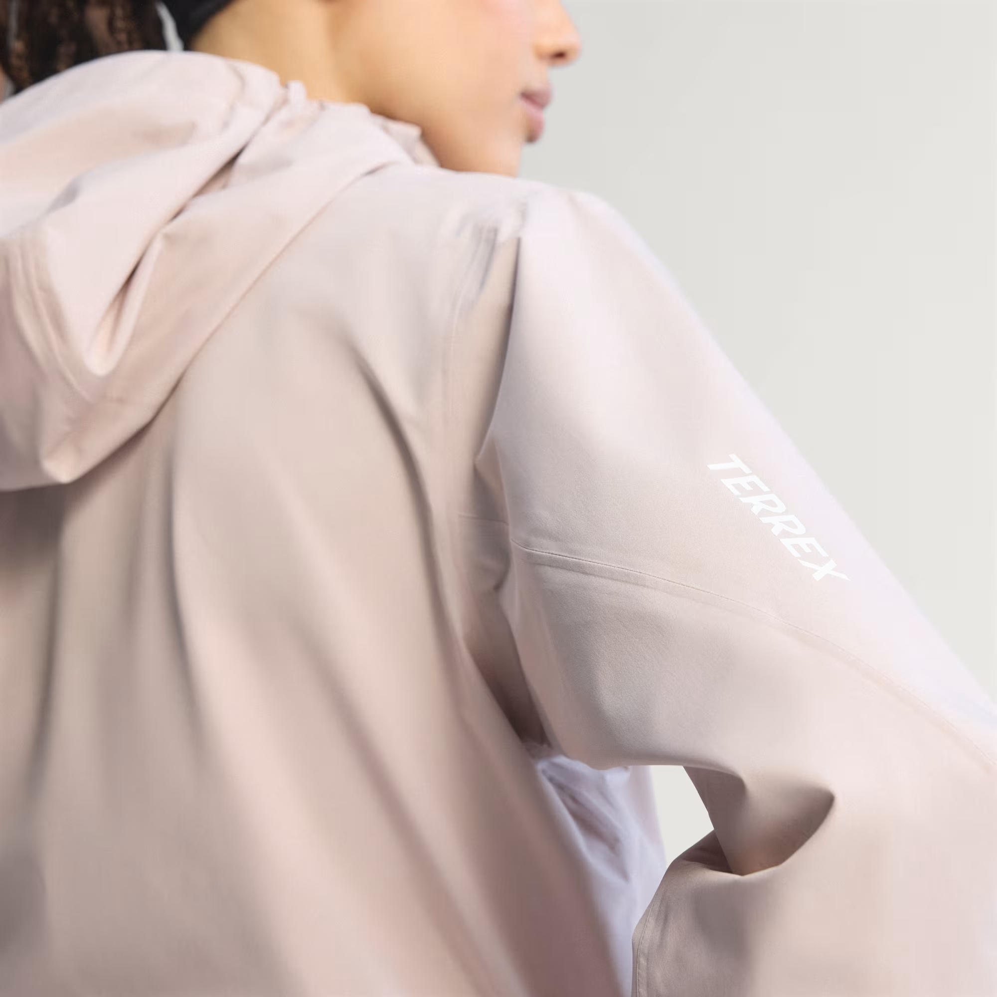 adidas Terrex Multi 2 Layer Climaproof Kadın Rüzgarlık