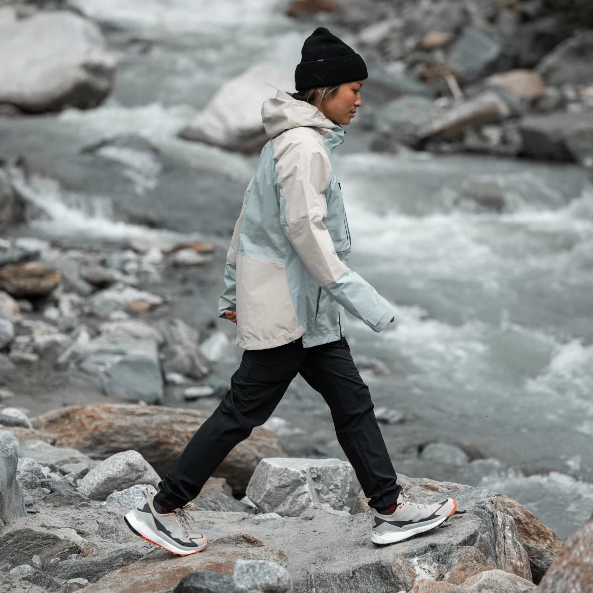 adidas Terrex Xploric Rain.Rdy Kadın Rüzgarlık