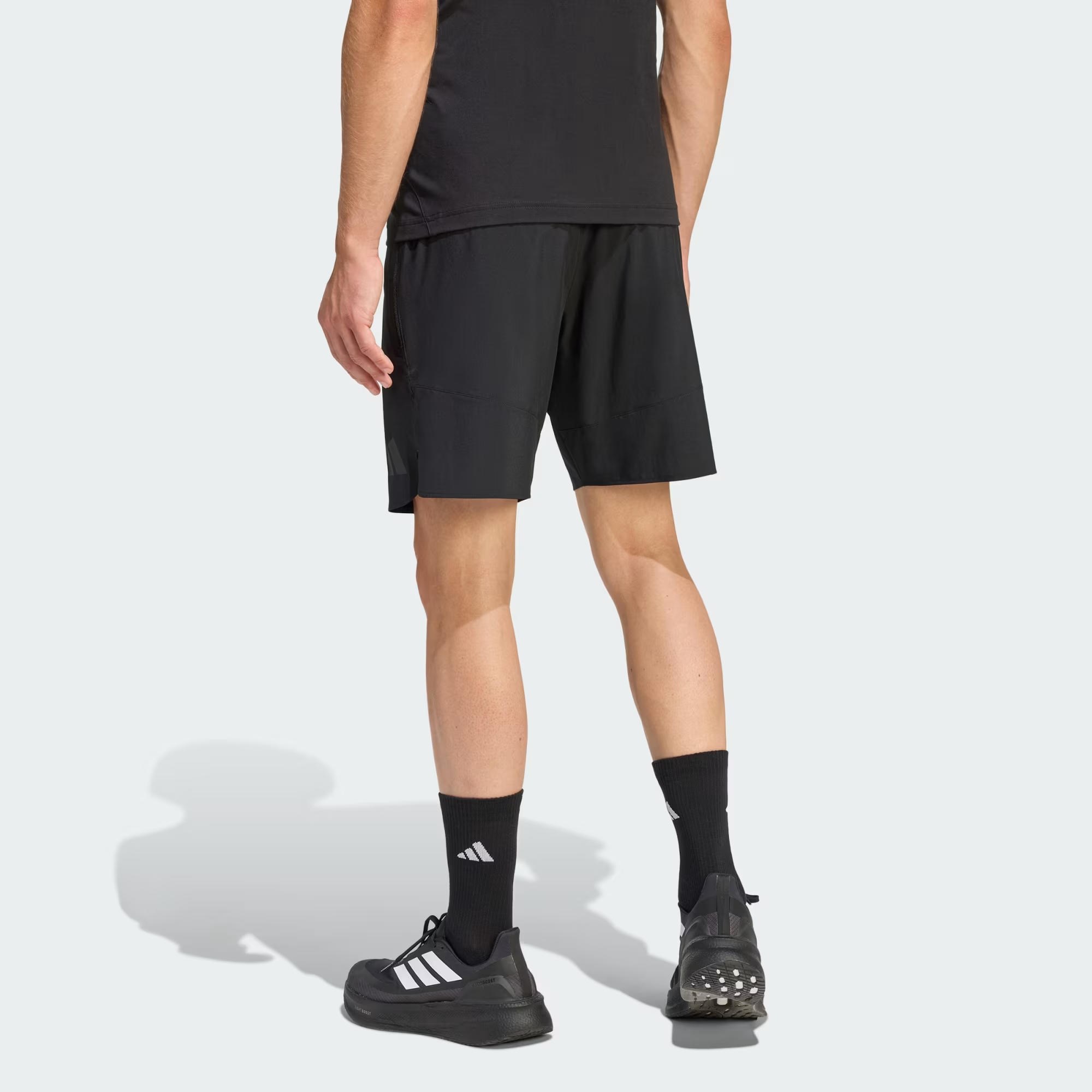 adidas Tiro Travel Woven Erkek Şort