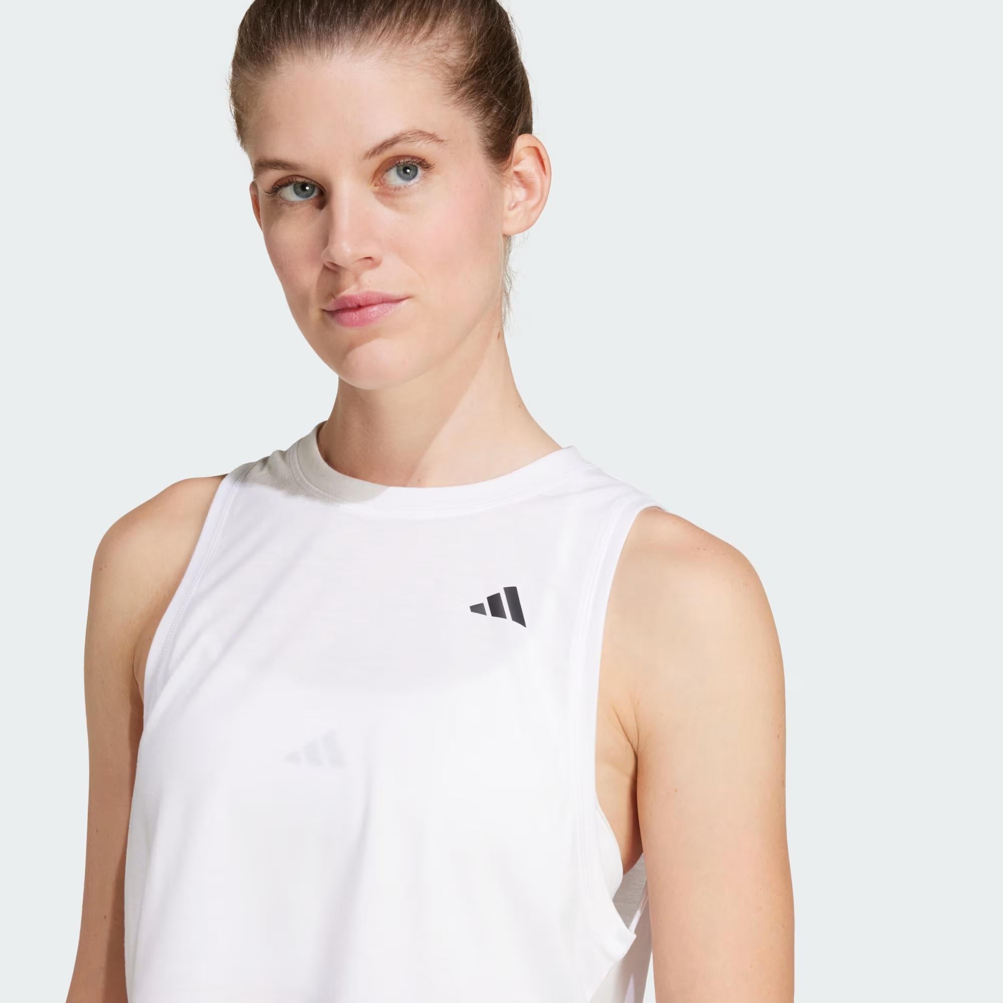 adidas Train Essentials Boxy Workout Kadın Atlet