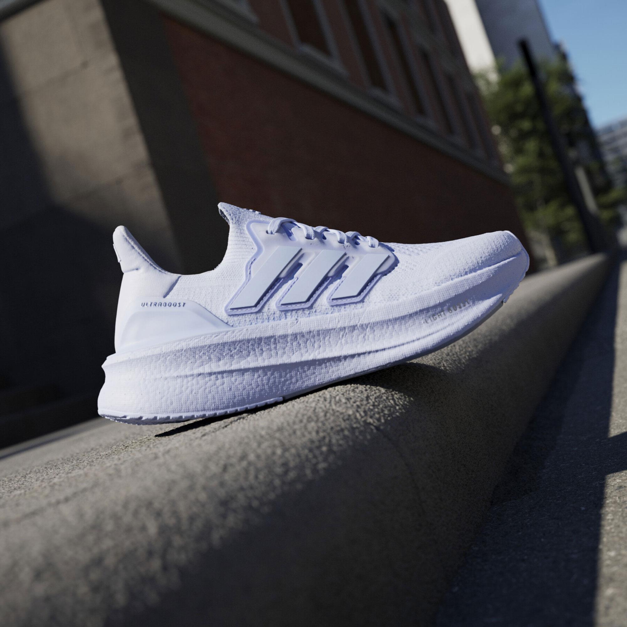 adidas Ultraboost 5 Kadın Koşu Ayakkabısı - Görsel 3