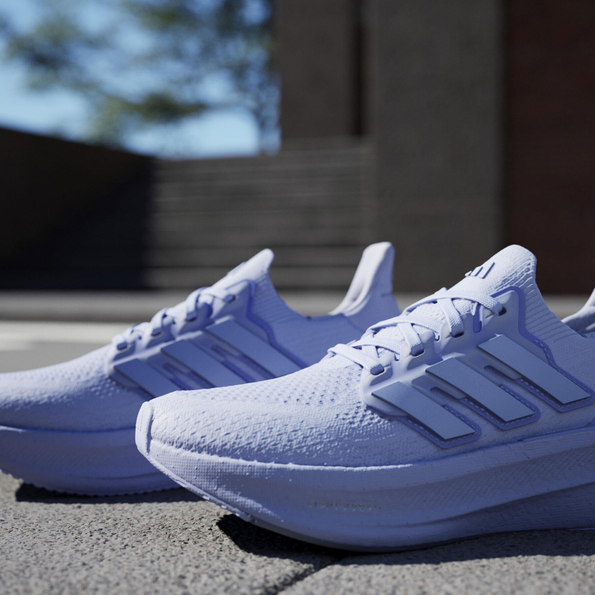 adidas Ultraboost 5 Kadın Koşu Ayakkabısı