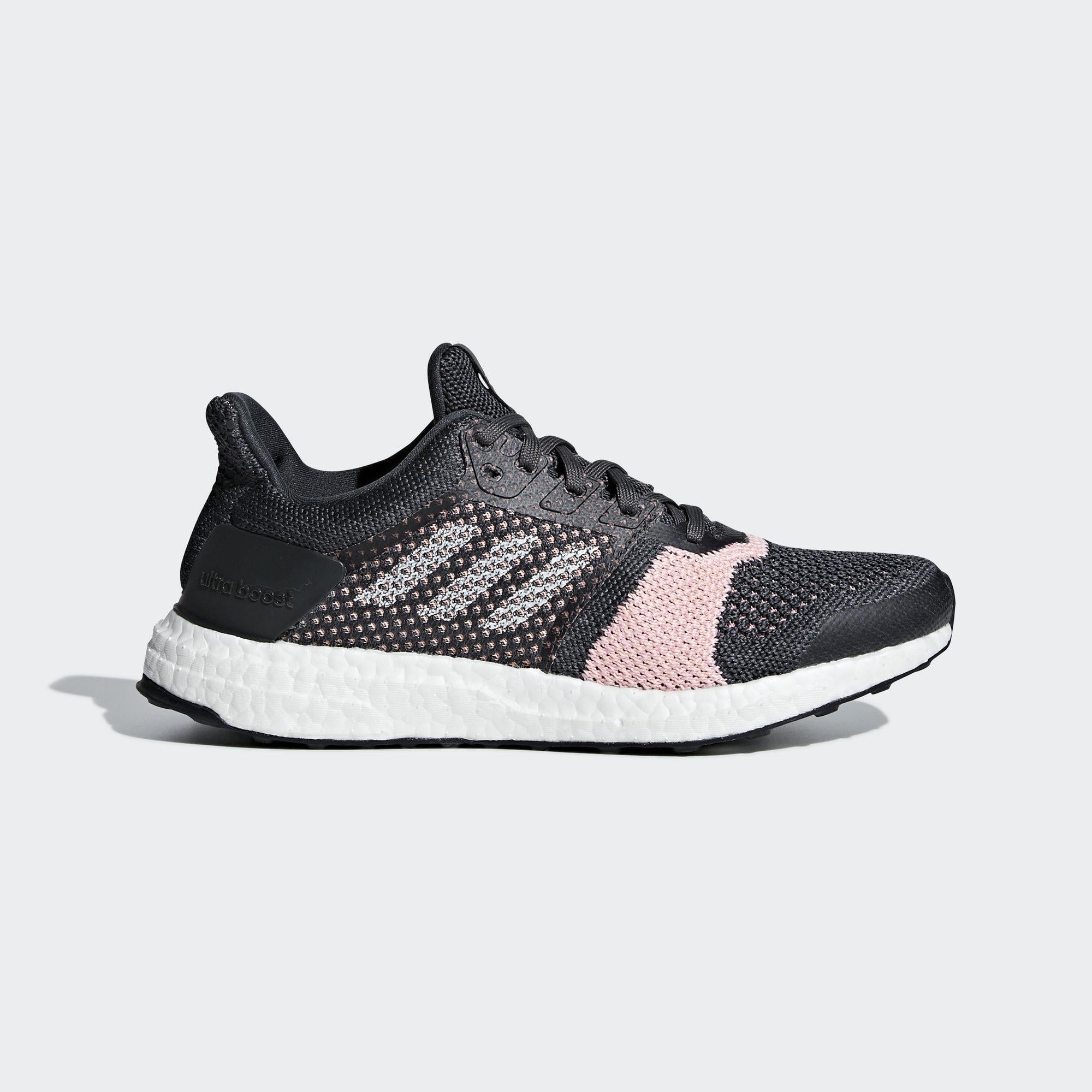 adidas-ultraboost-st-w-kadin-kosu-ayak-3b72d7.jpg