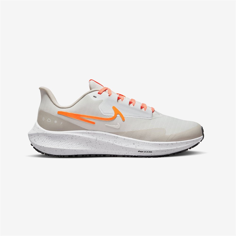 Nike Air Zoom Pegasus 39 Kadın Koşu Ayakkabısı