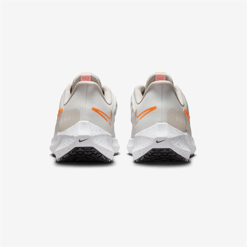 Nike Air Zoom Pegasus 39 Kadın Koşu Ayakkabısı