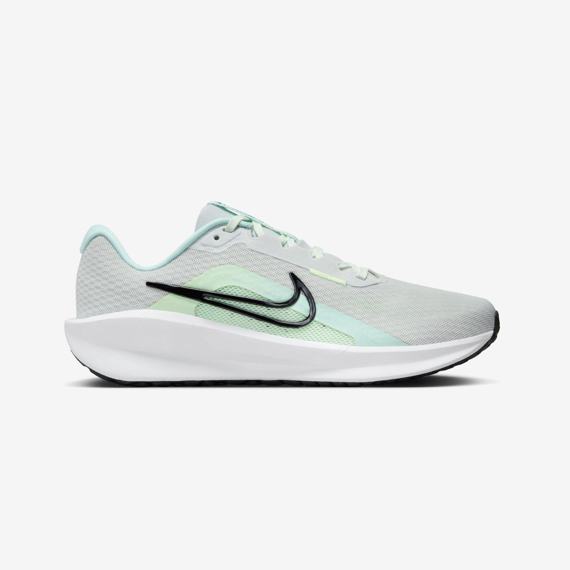 Nike Downshifter 13 Kadın Koşu Ayakkabısı - Görsel 2
