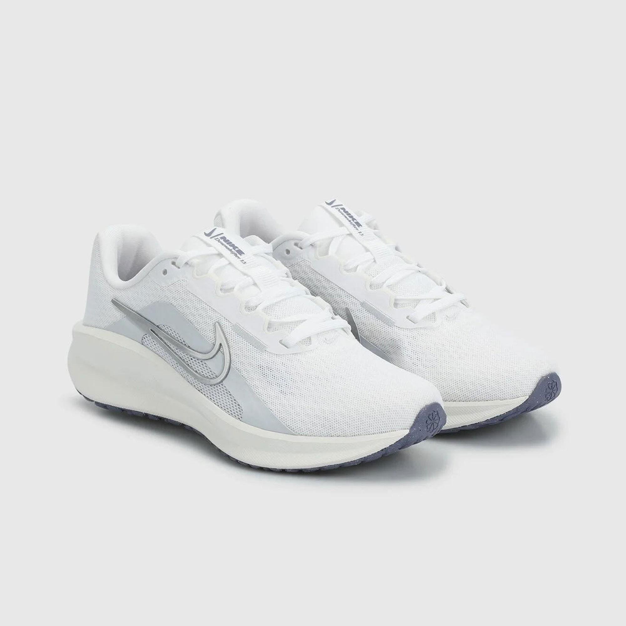 Nike Downshifter 13 Kadın Koşu Ayakkabısı - Görsel 3