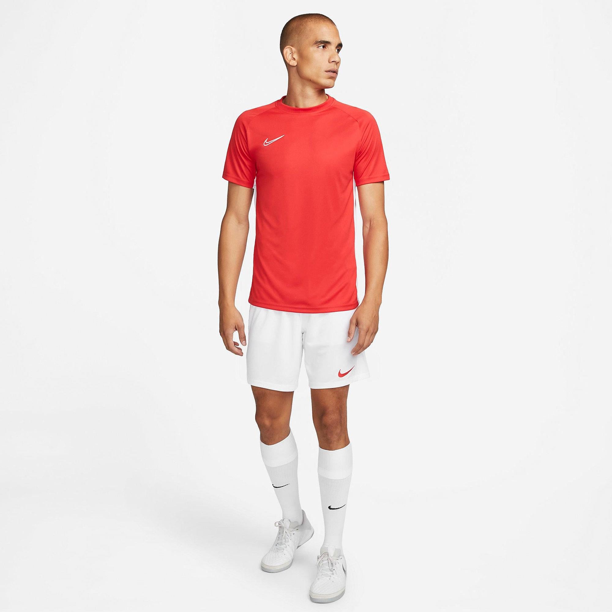 Nike Dri-FIT III Erkek Şort