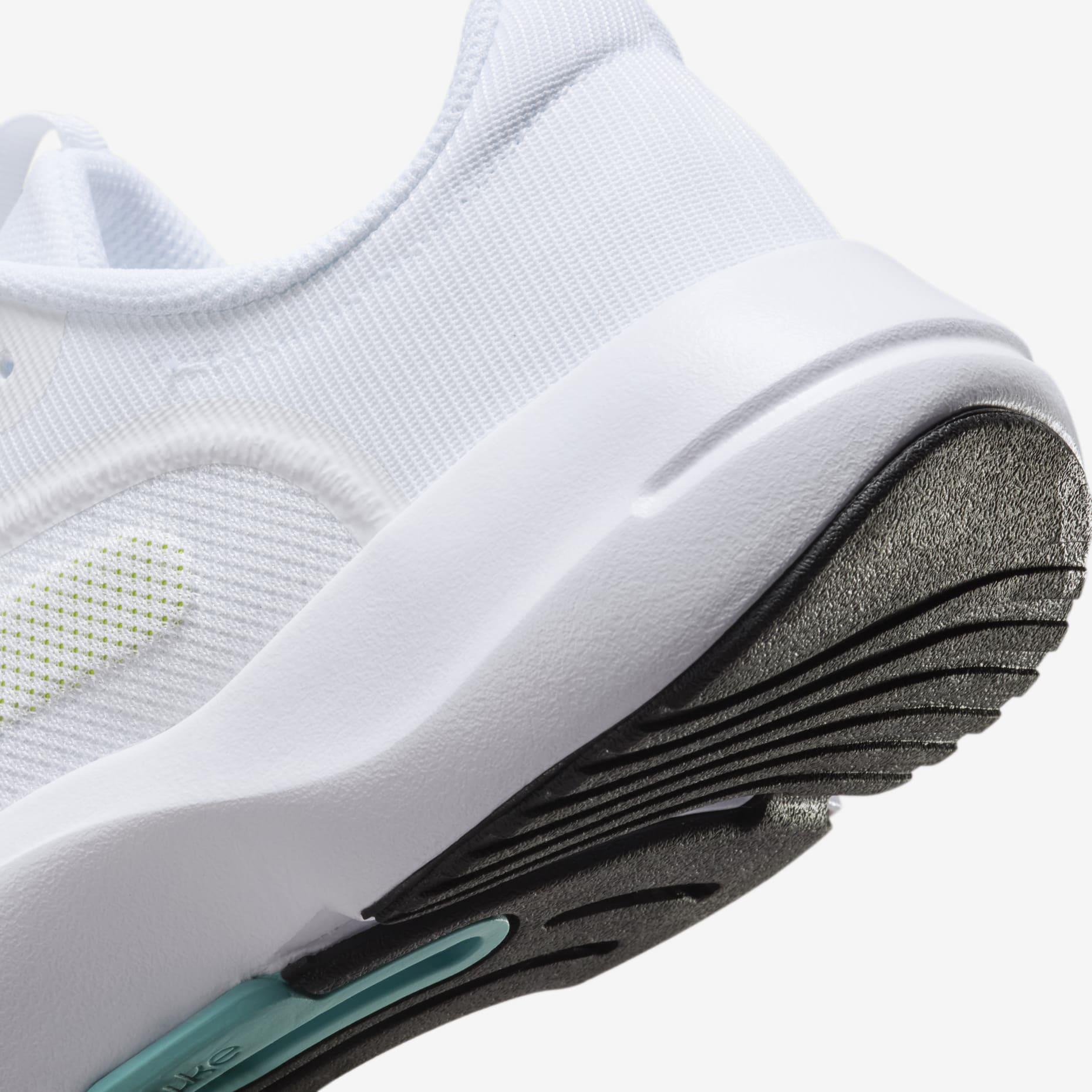 Nike In-Season TR 13 Kadın Antrenman Ayakkabısı