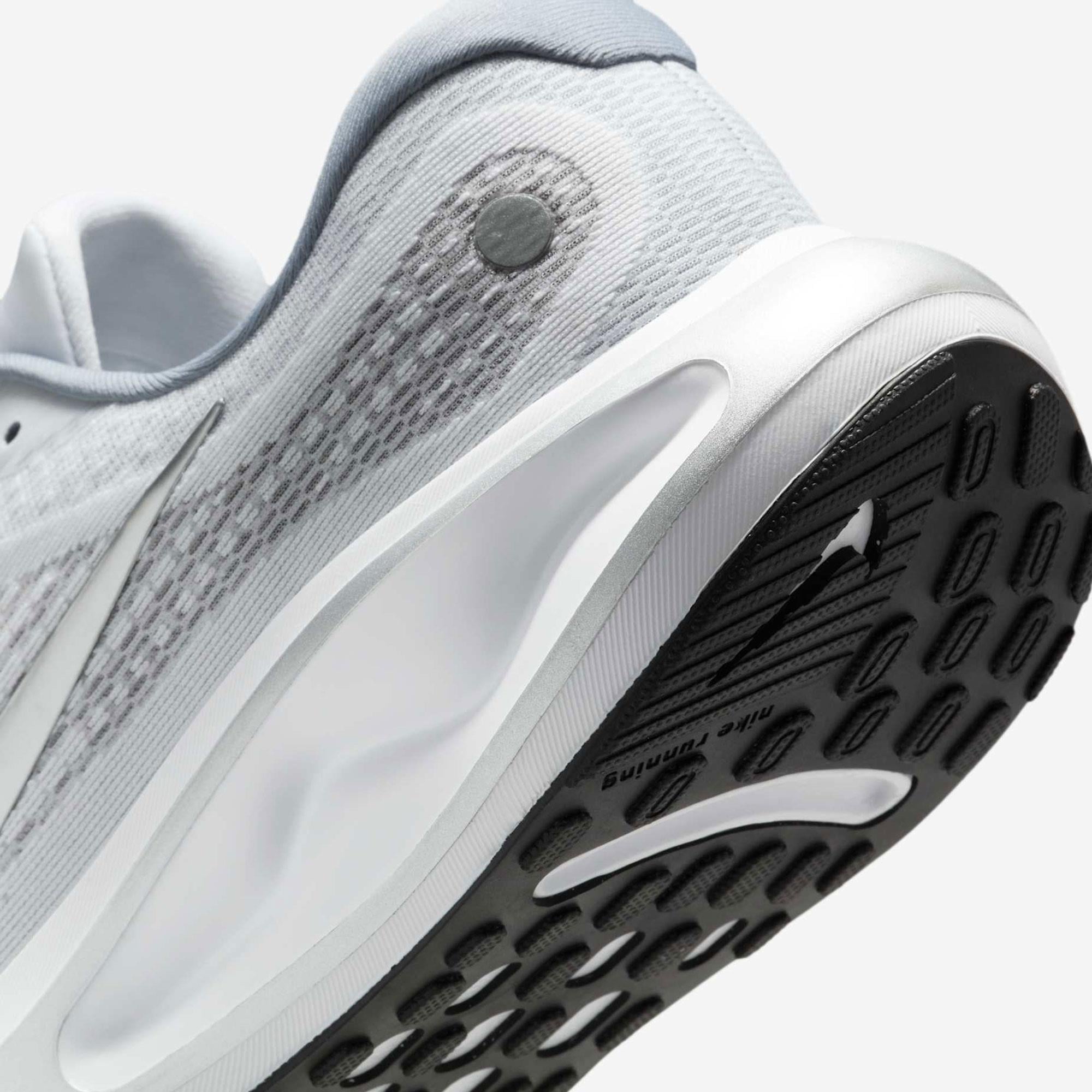 Nike Journey Run Erkek Koşu Ayakkabısı