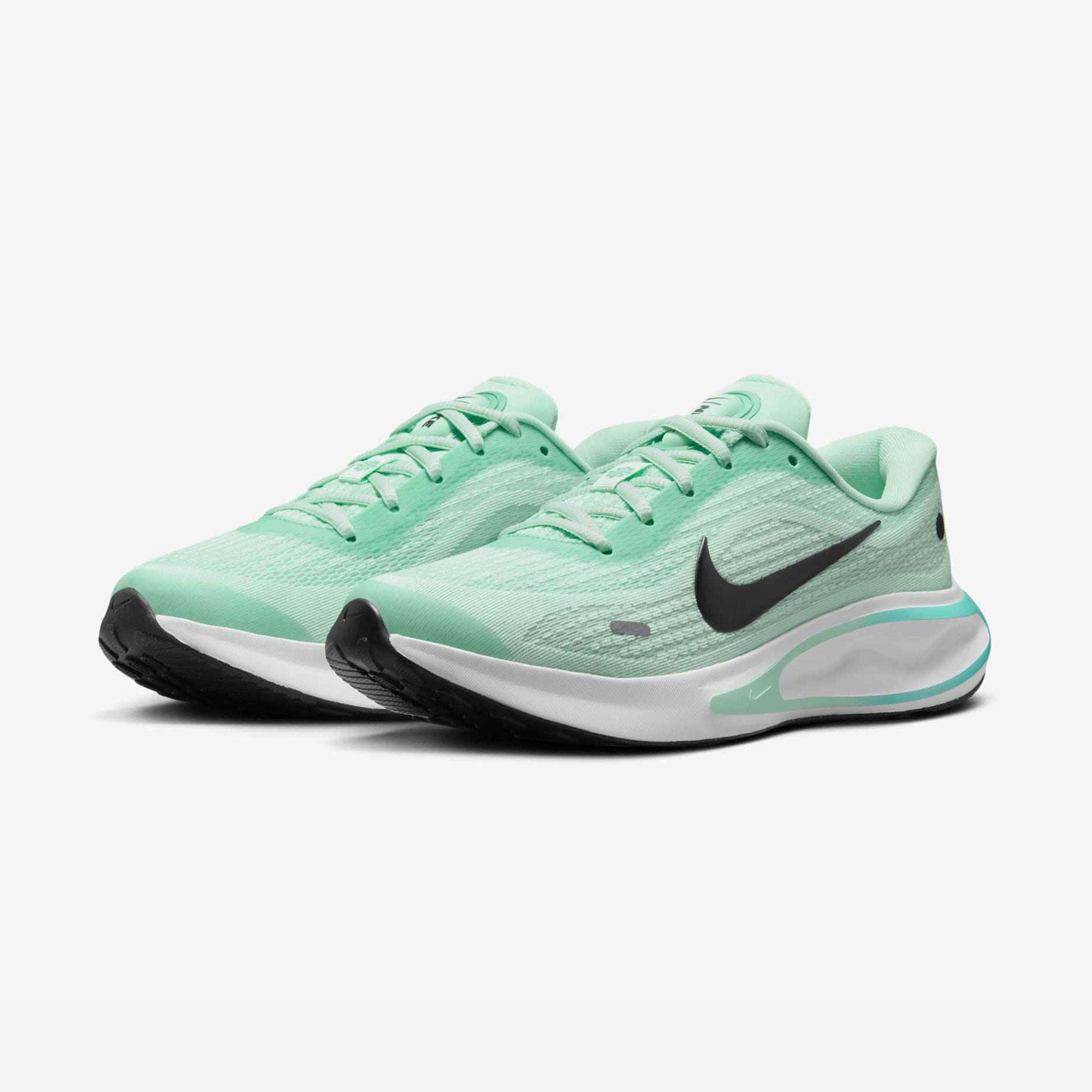 Nike Journey Run Kadın Koşu Ayakkabısı