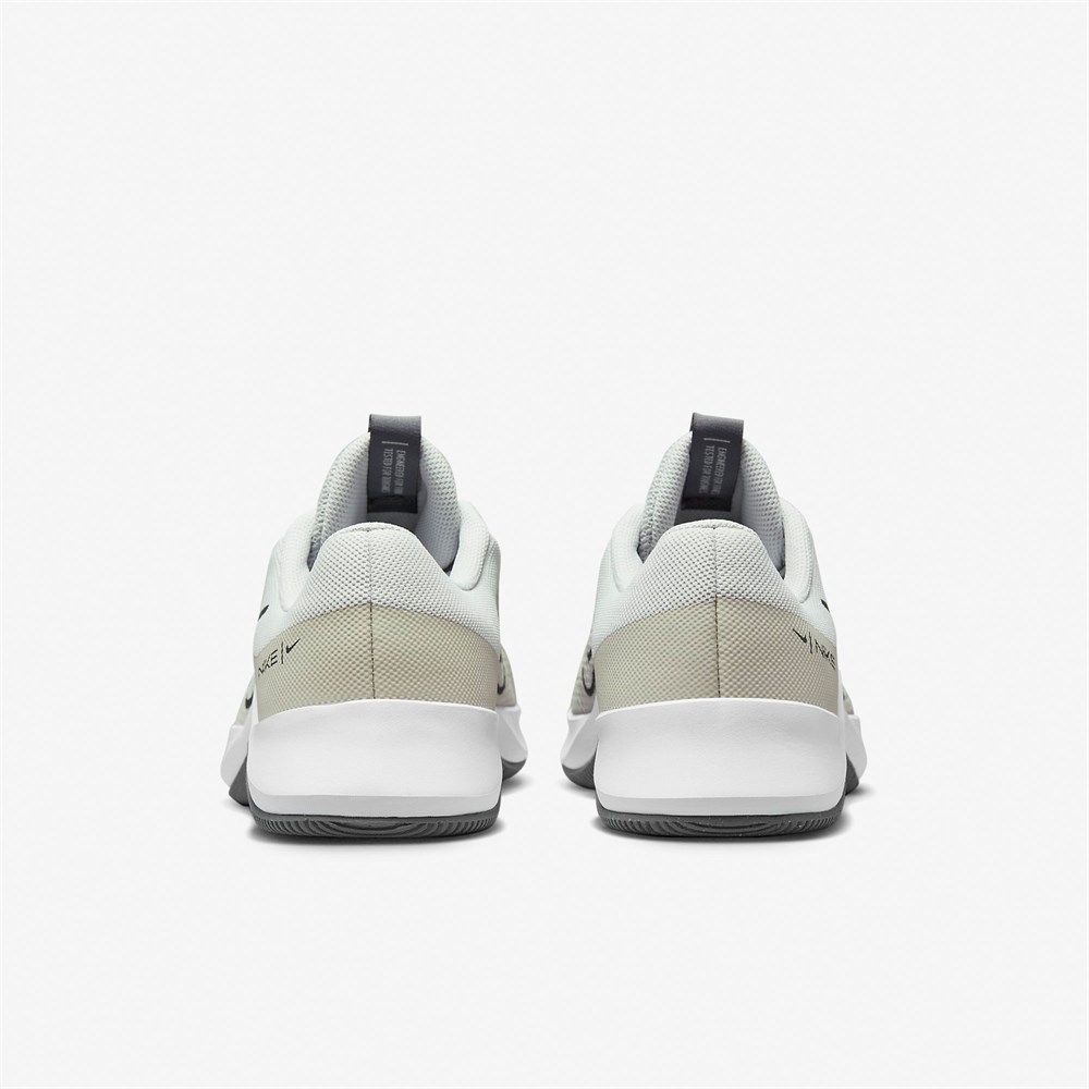Nike MC Trainer 2 Erkek Antrenman Ayakkabısı