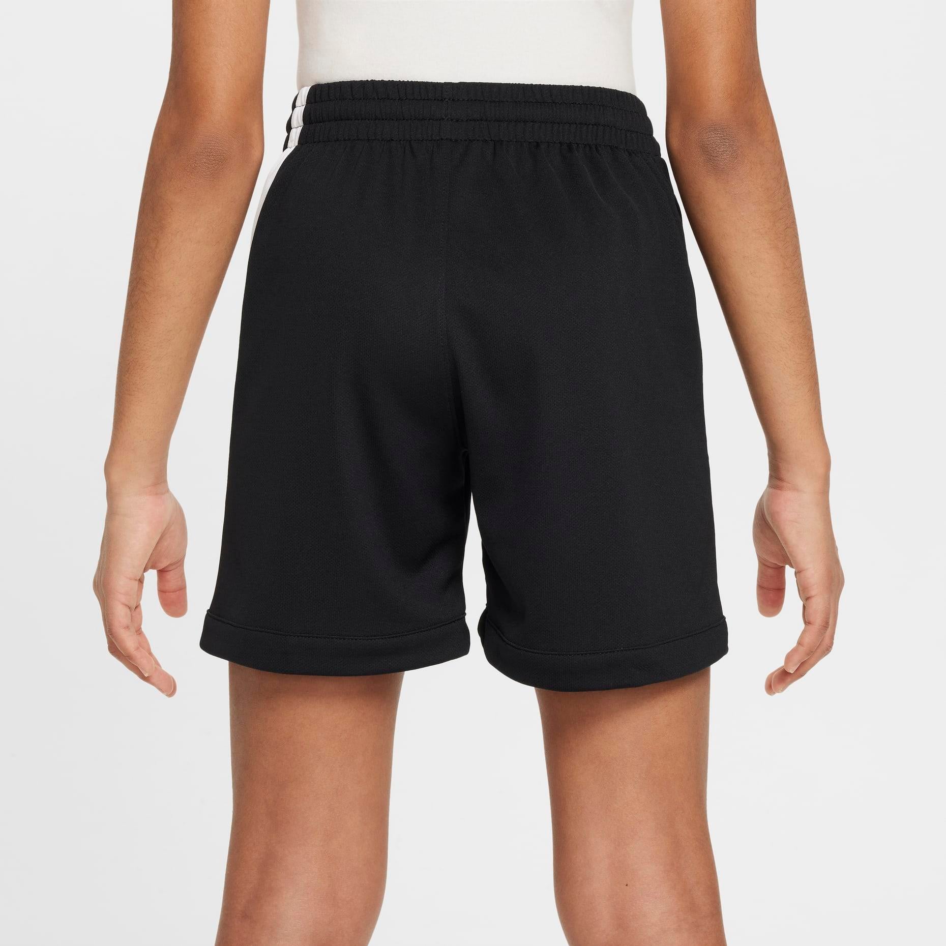 Nike Multi+ Dri-FIT Çocuk Şort