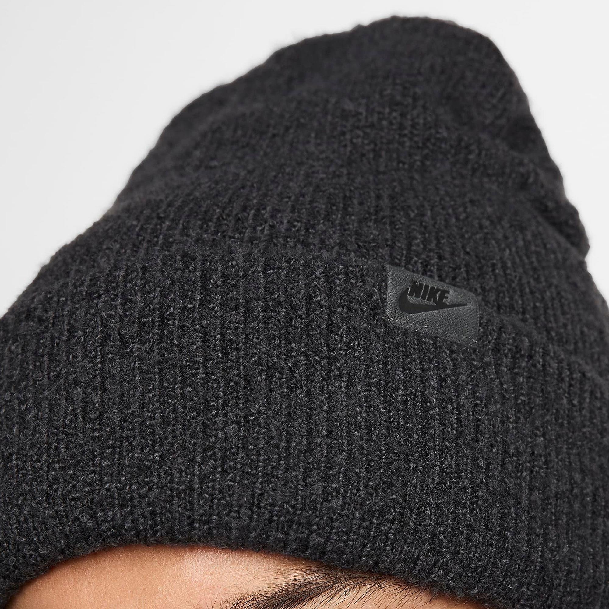 Nike Peak Bere