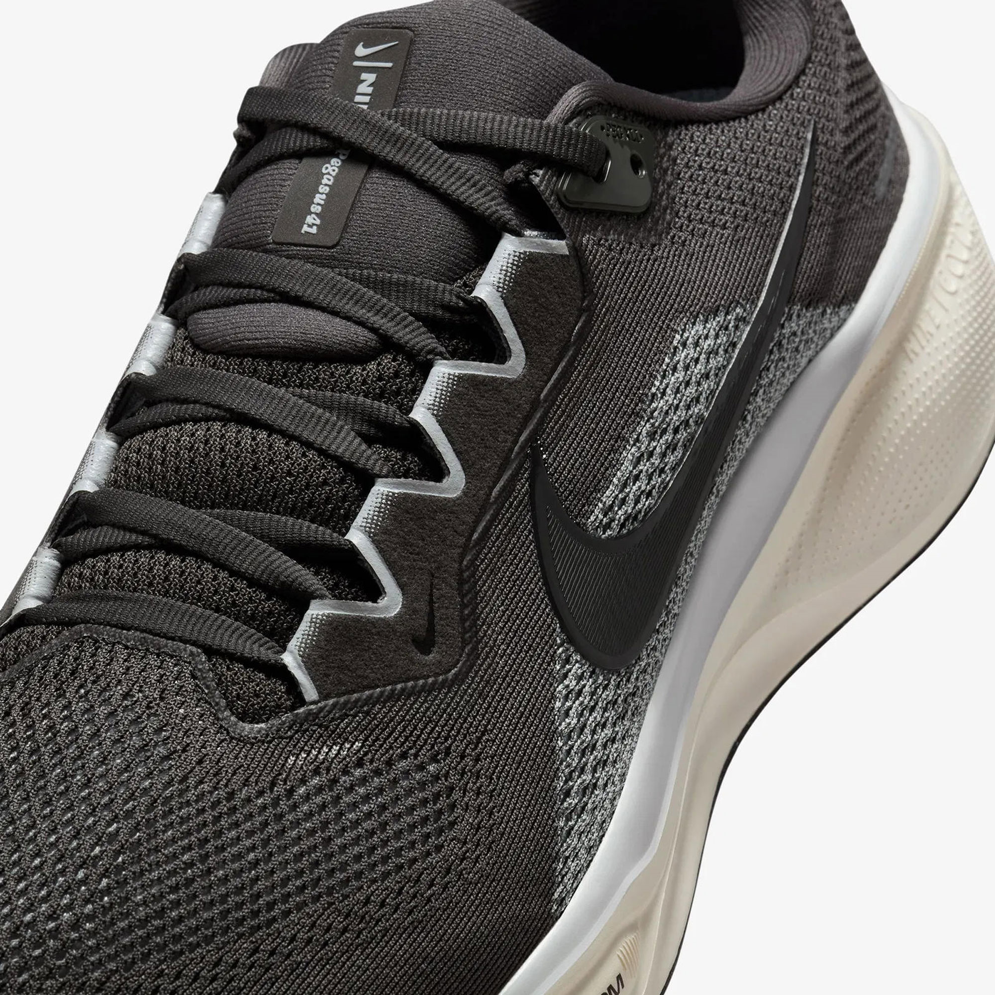 Nike Pegasus 41 Erkek Koşu Ayakkabısı