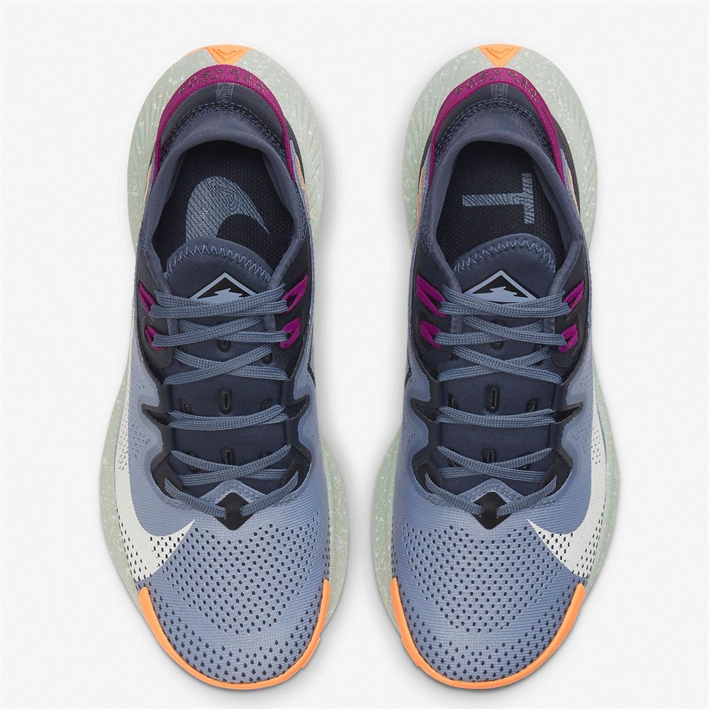 Nike Pegasus Trail 2 Kadın Koşu Ayakkabısı
