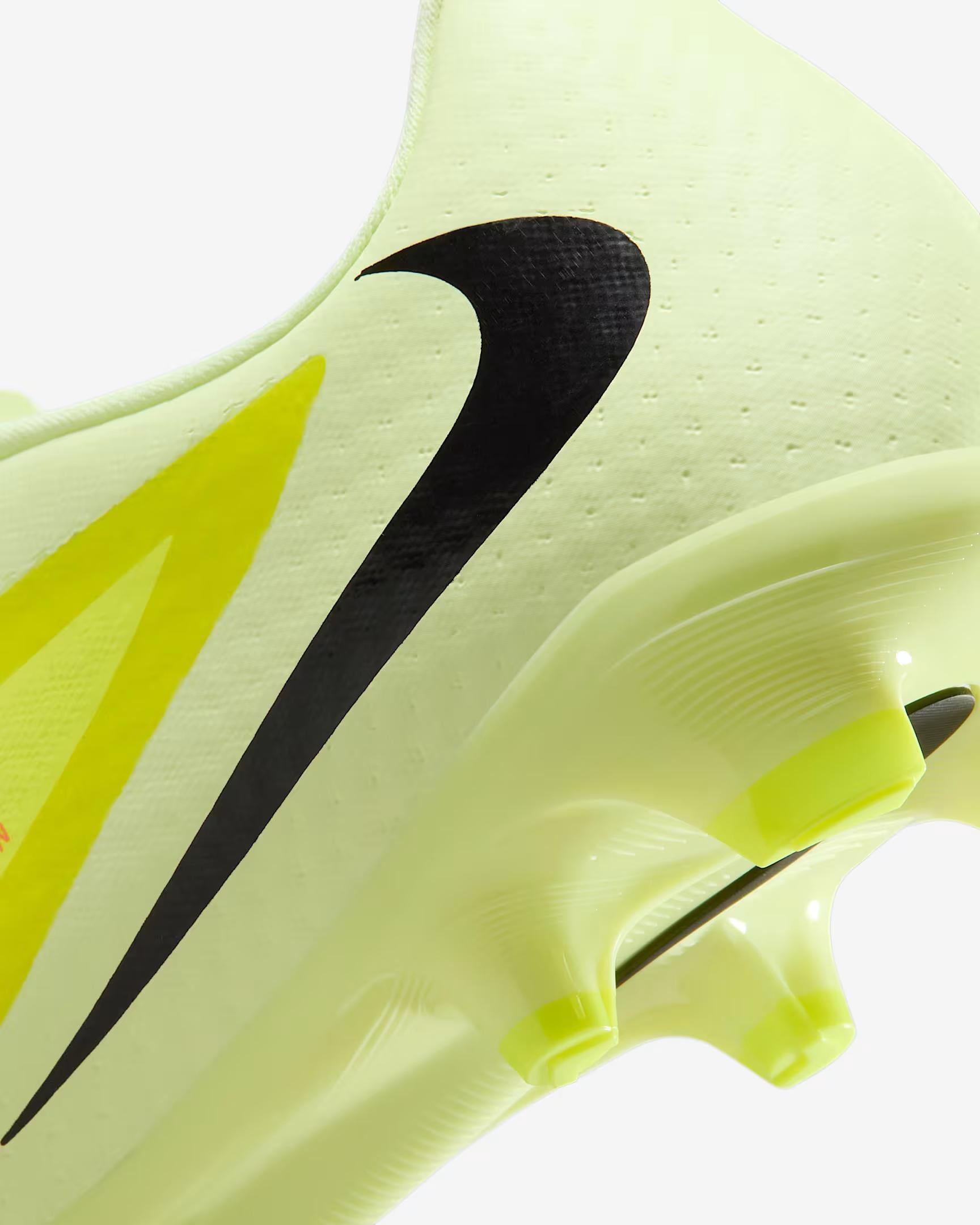 Nike Phantom 6 Low Academy FG/MG Erkek Krampon