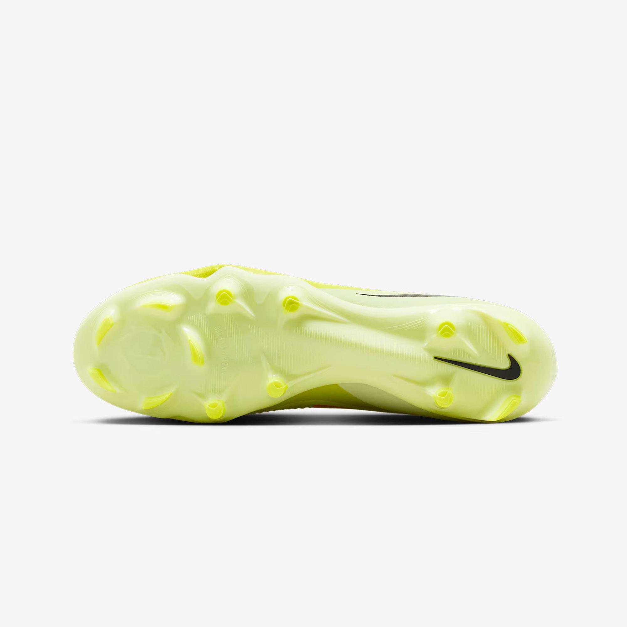 Nike Phantom 6 Low Academy FG/MG Erkek Krampon - Görsel 4