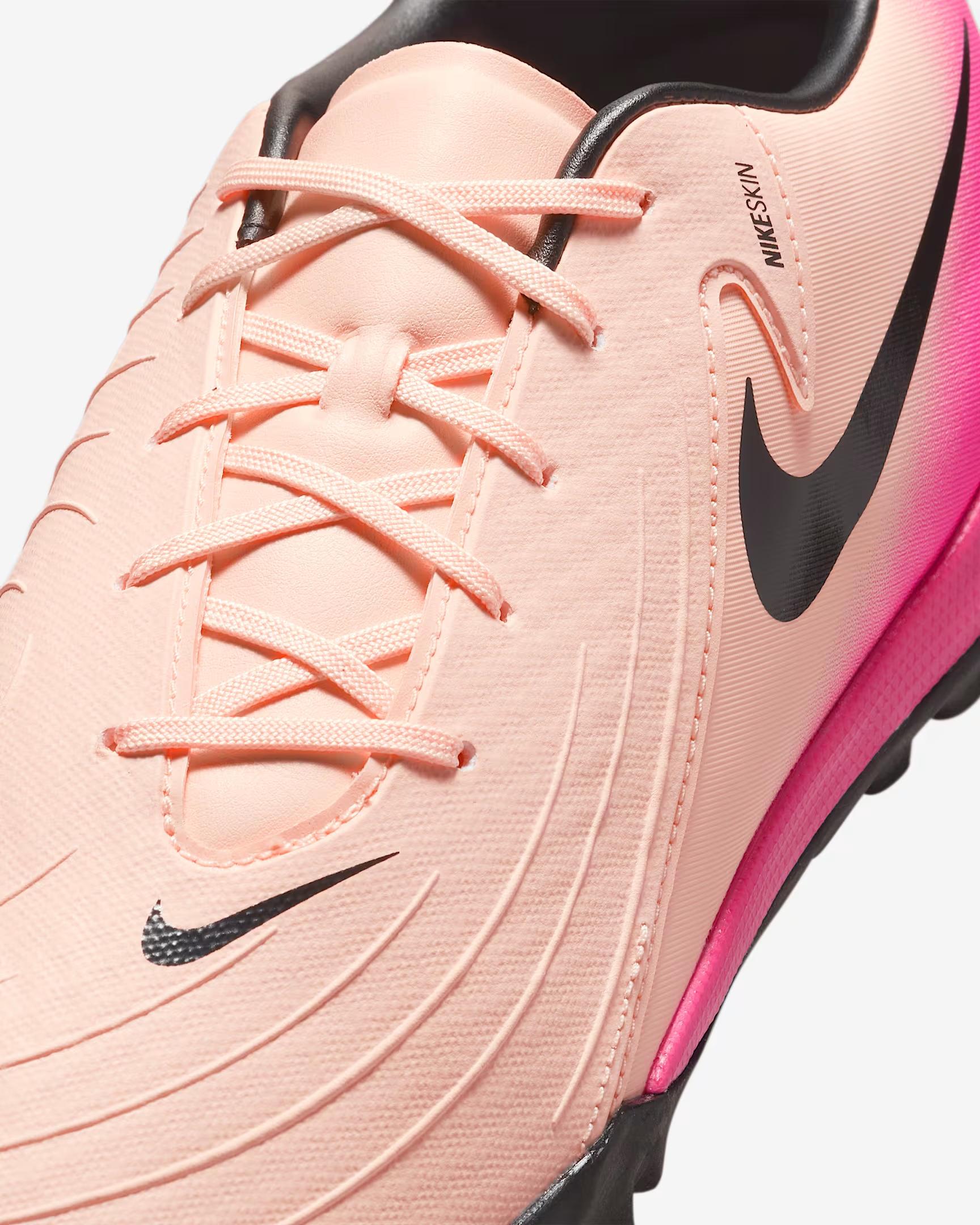 Nike Phantom GX 2 Academy TF Erkek Halı Saha Ayakkabısı