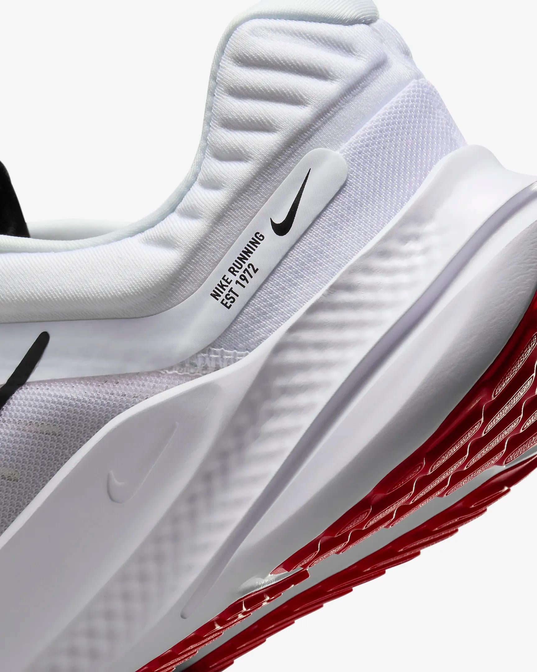 Nike Quest 5 Erkek Koşu Ayakkabısı