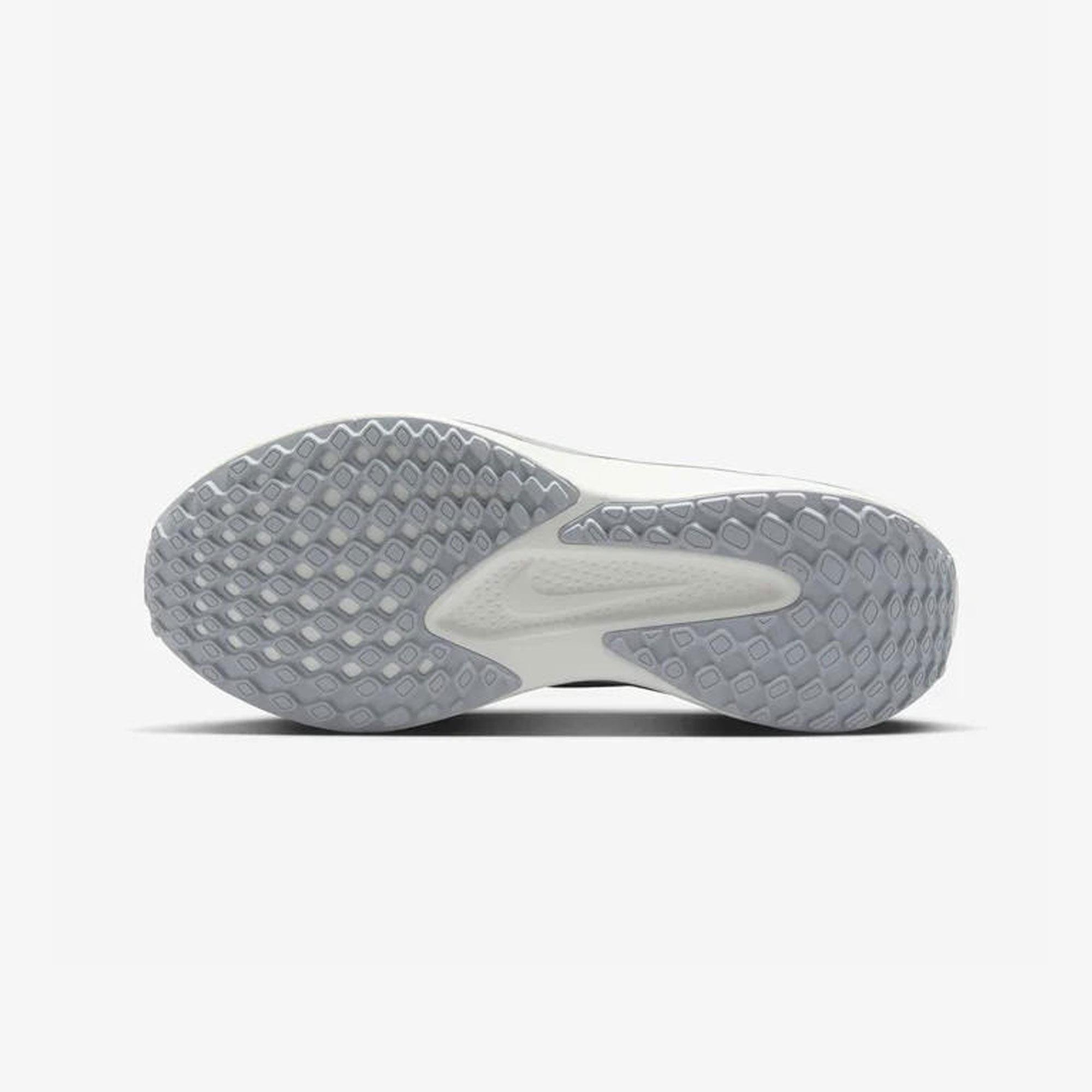 Nike Quest 6 Kadın Koşu Ayakkabısı - Görsel 4