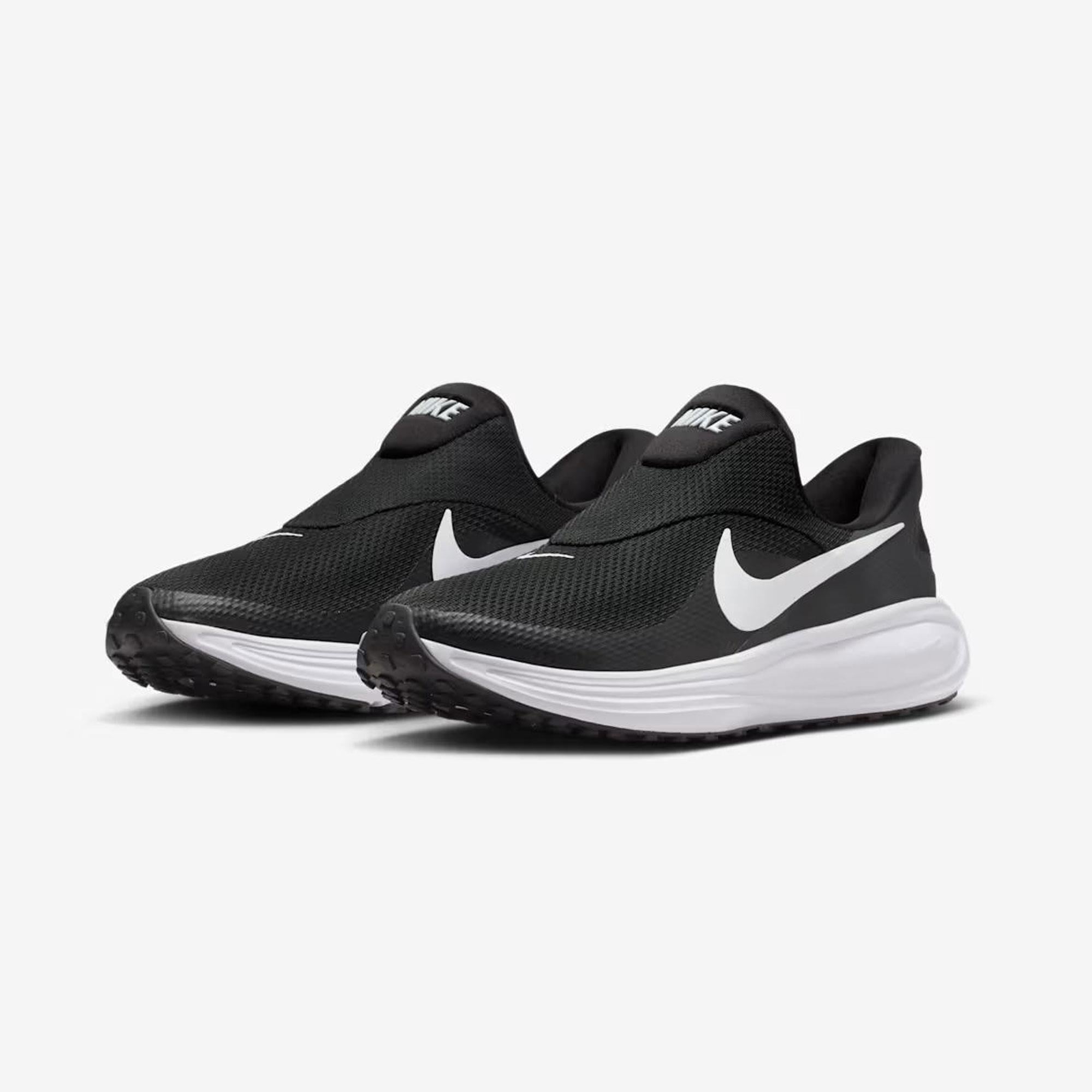 Nike Revolution 8 EasyOn Erkek Koşu Ayakkabısı
