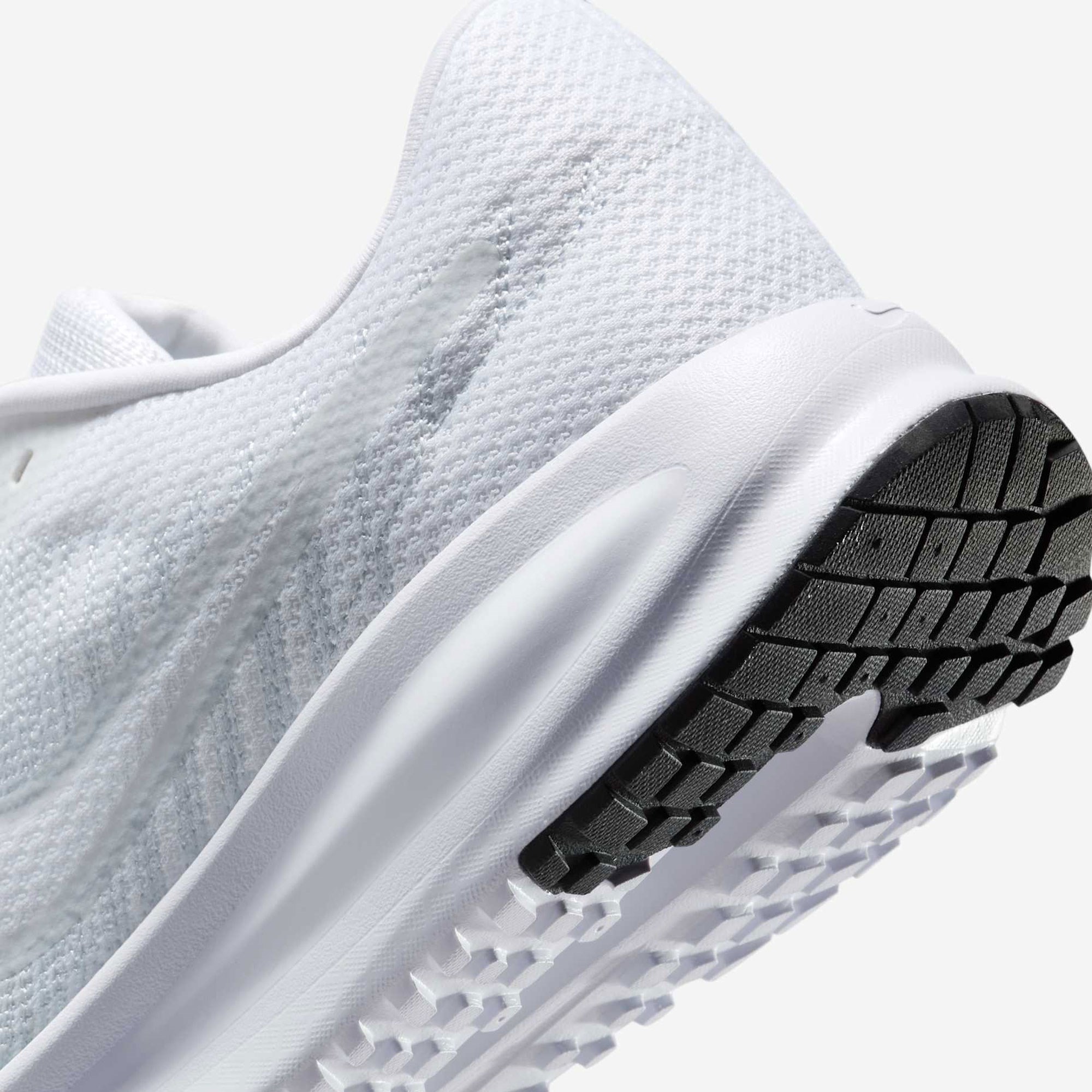 Nike Run Defy Erkek Koşu Ayakkabısı