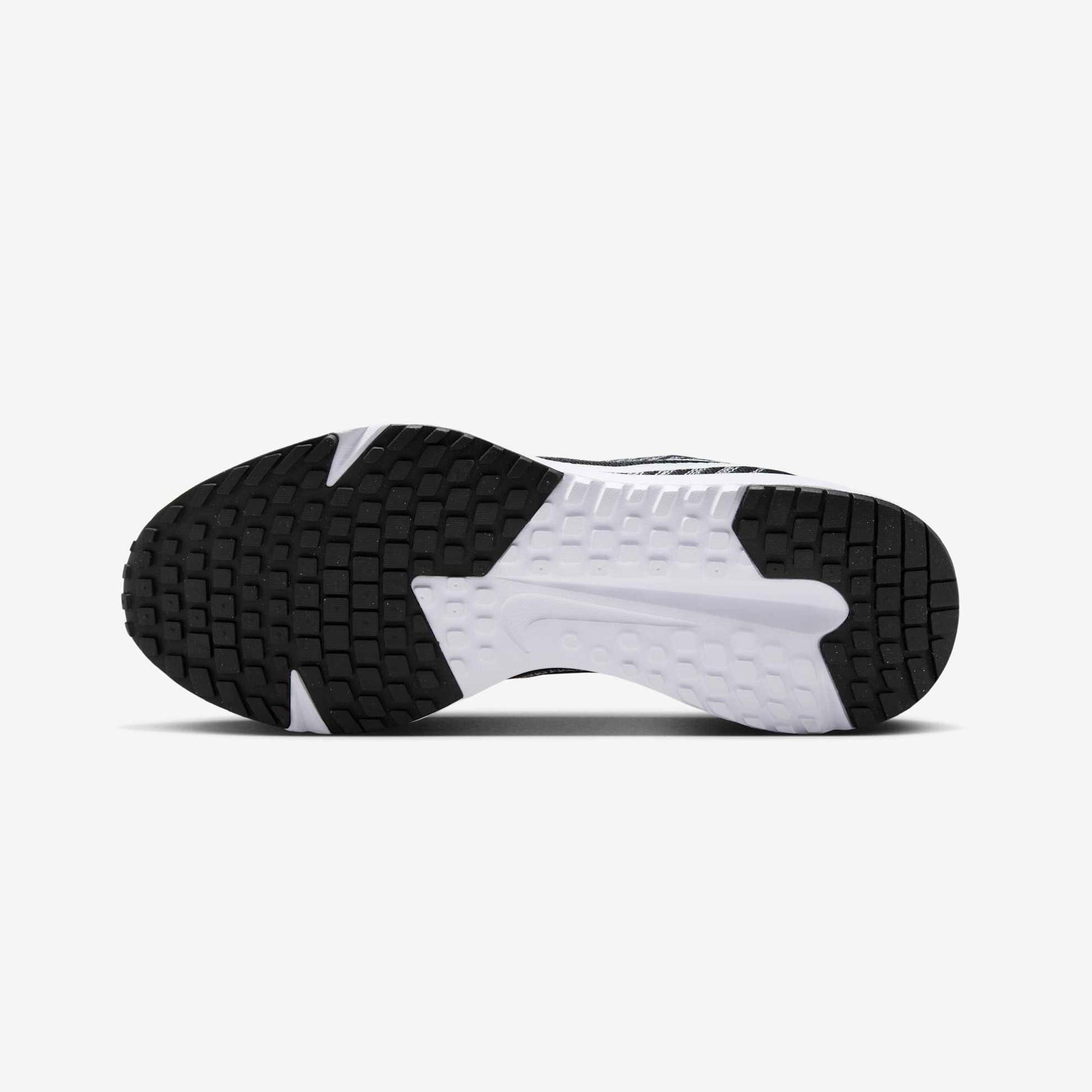 Nike Siyah Nike Run DEFY Koşu Ayakkabısı