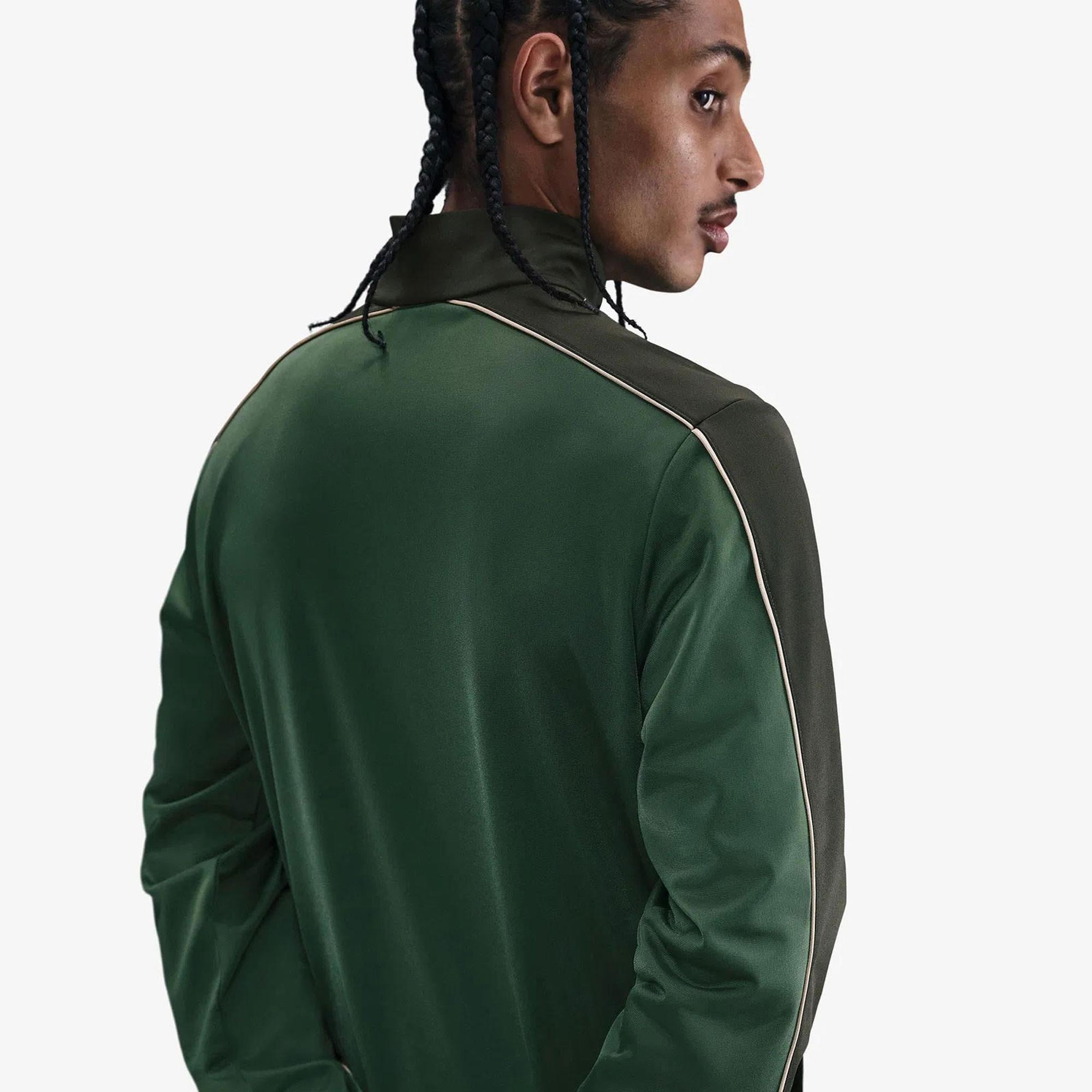 Nike Sportswear Club Erkek Eşofman Takımı