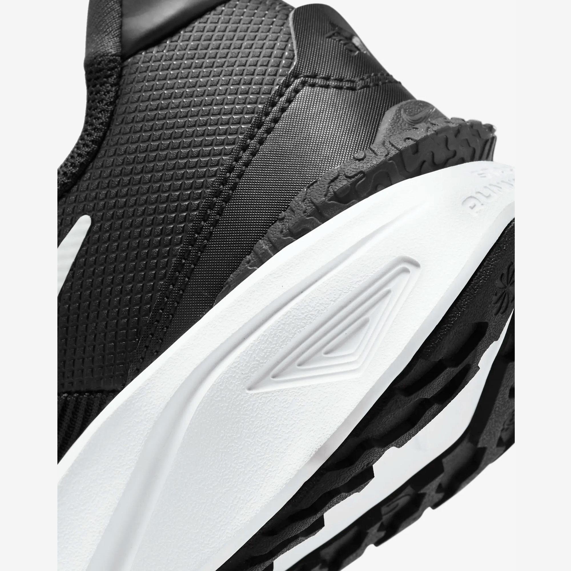Nike Star Runner 4 Koşu Ayakkabısı