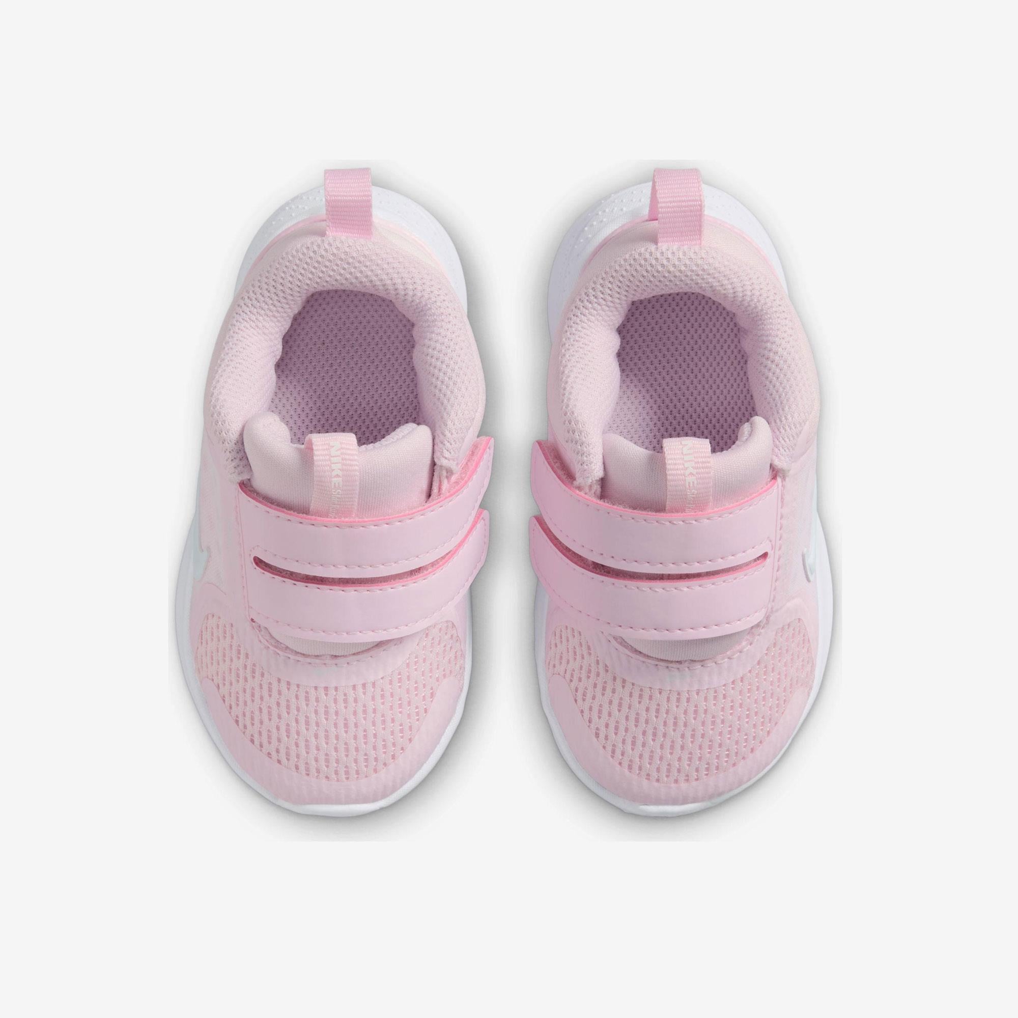 Nike Pembe Nike Star Runner 5 Günlük Ayakkabı