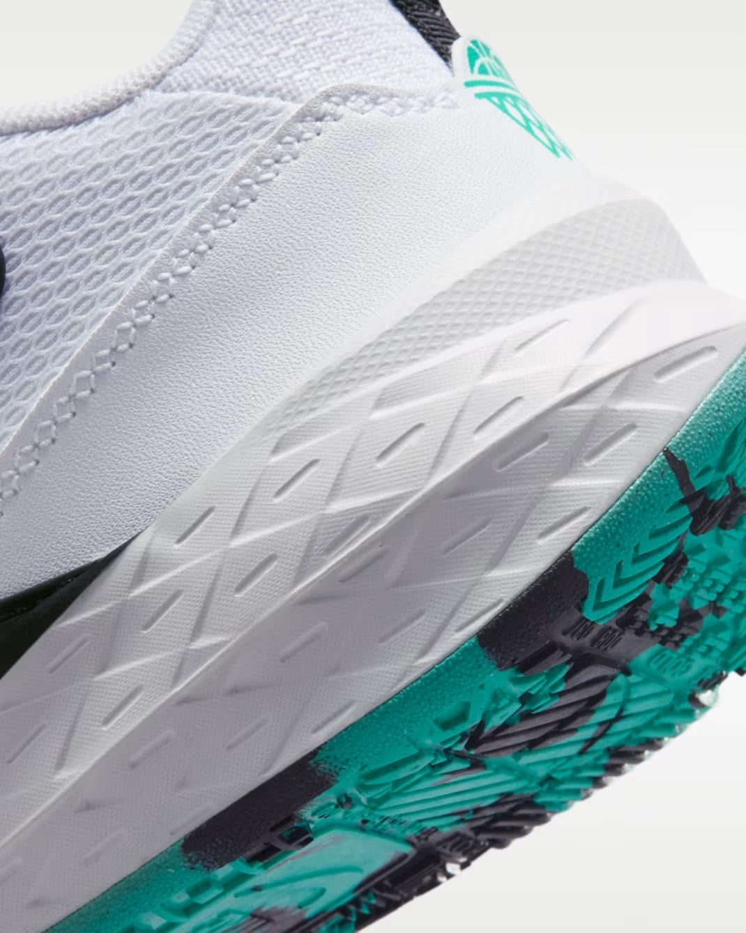 Nike Team Hustle D 12 Basketbol Ayakkabısı