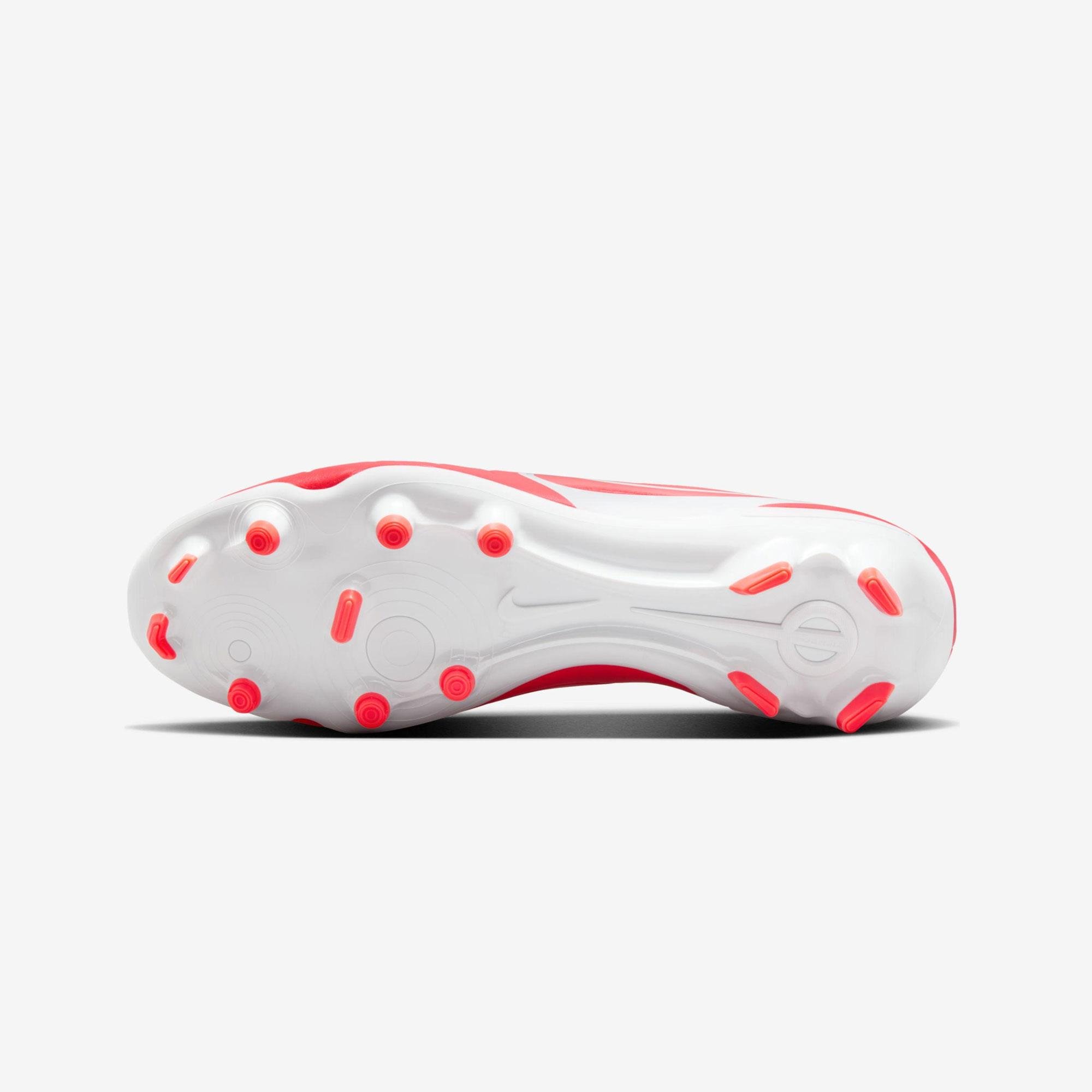 Nike Tiempo Legend 10 Club FG Erkek Krampon - Görsel 3