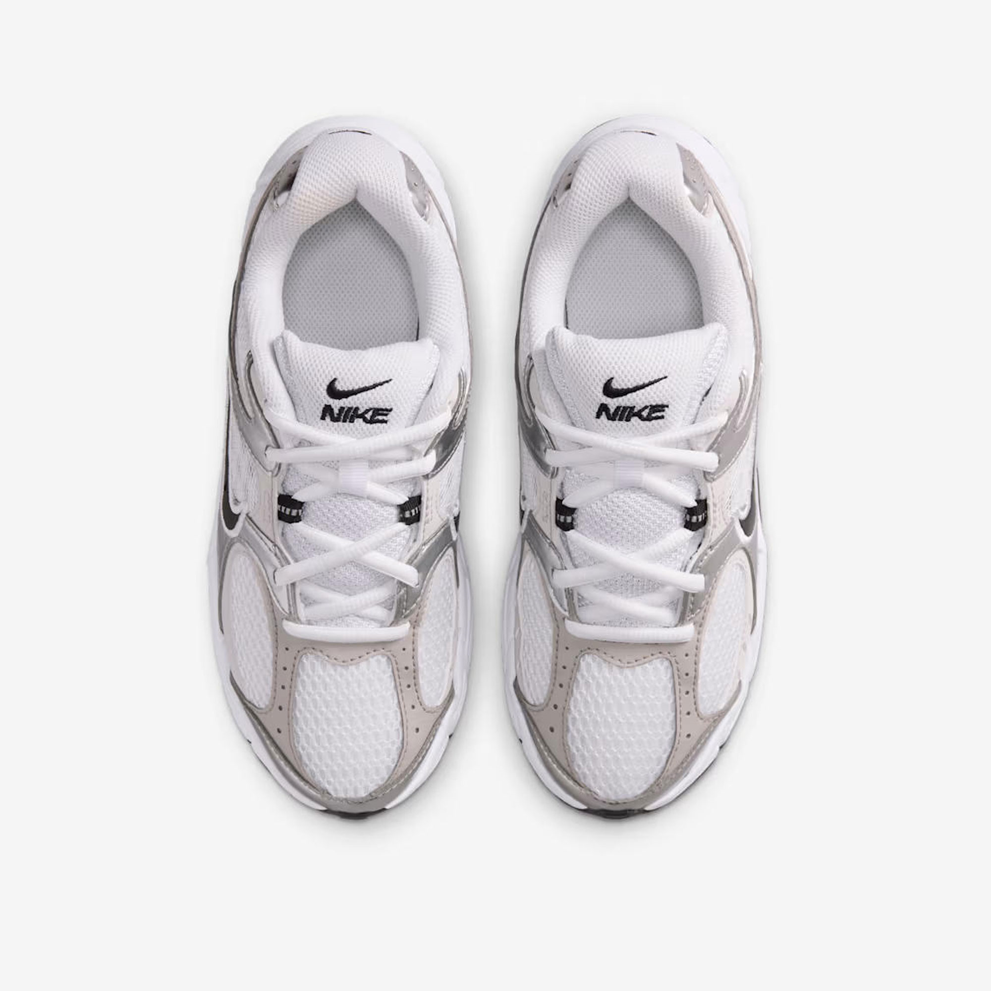 Nike Beyaz Nike V5 RNR