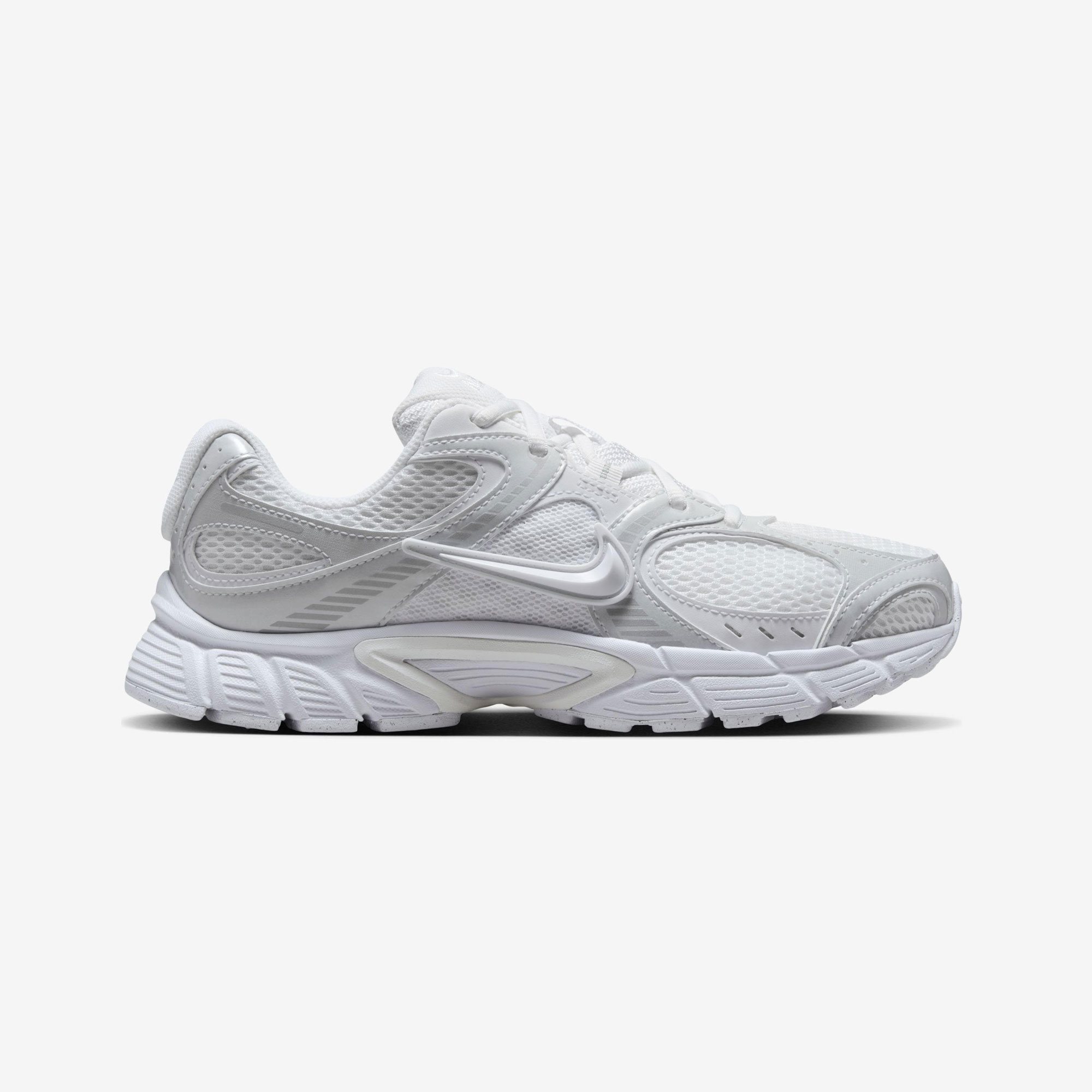 Nike Beyaz Nike V5 RNR