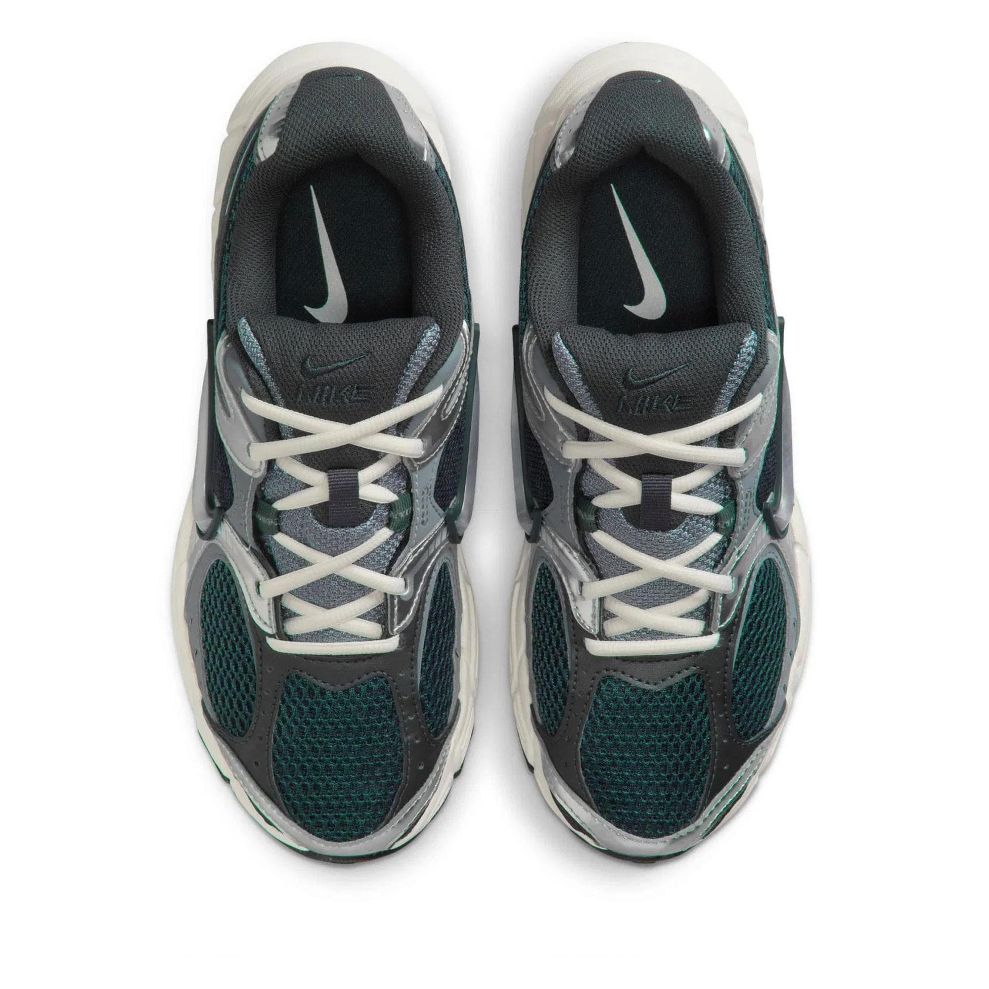Nike V5 RNR Kadın Günlük Spor Ayakkabı - Görsel 6