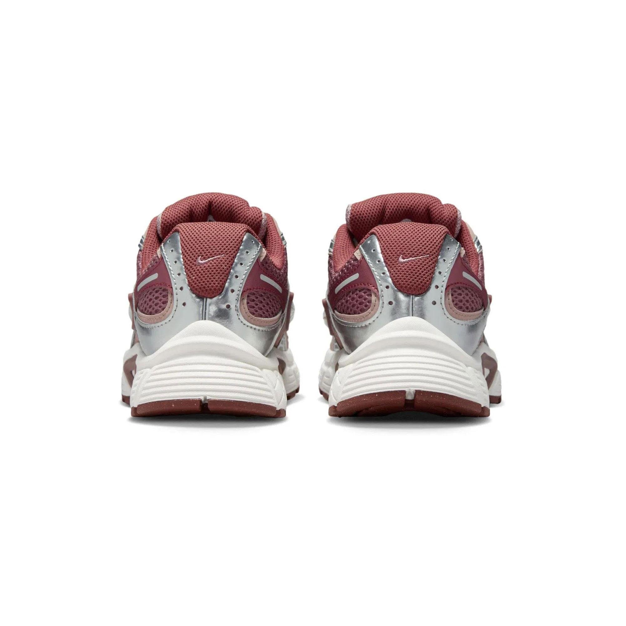 Nike V5 RNR Kadın Günlük Spor Ayakkabı - Görsel 5