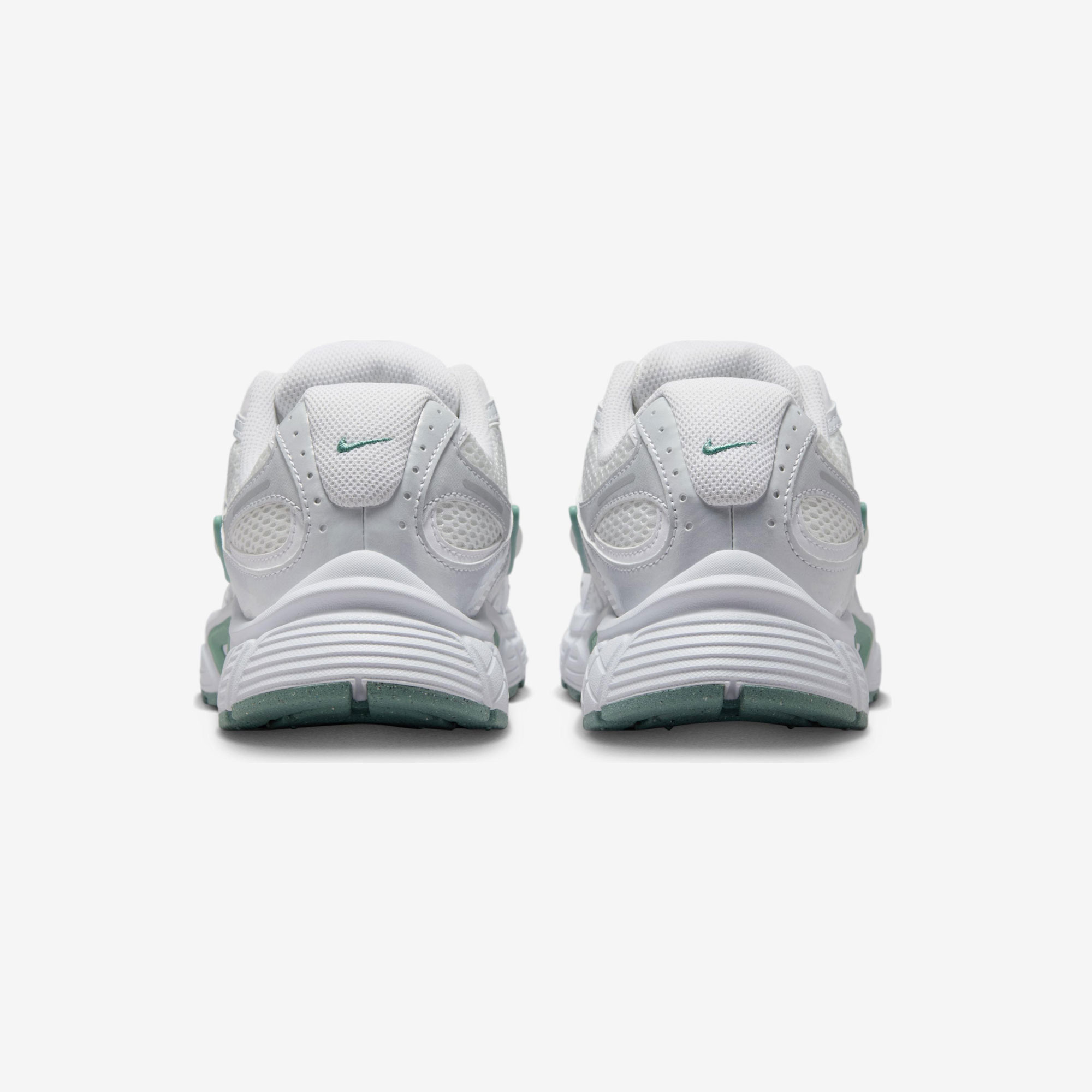 Nike Beyaz Nike V5 RNR Ayakkabı