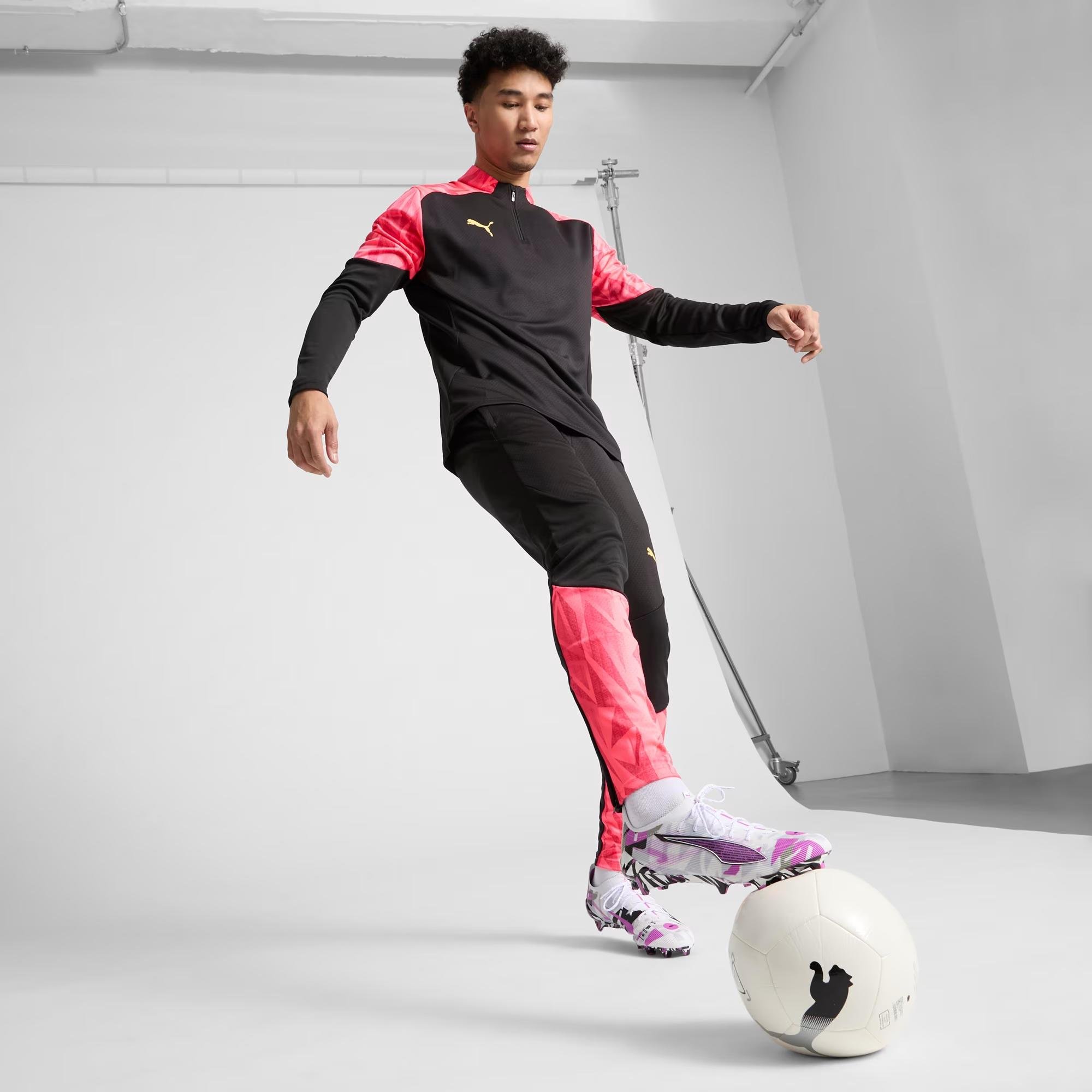 Puma Ultra 5 Ultimate Forever FG Erkek Krampon - Görsel 5