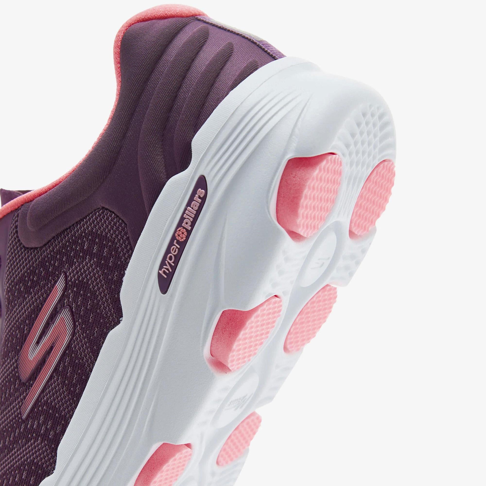 Skechers Go Run 7.0 Driven Kadın Koşu Ayakkabısı