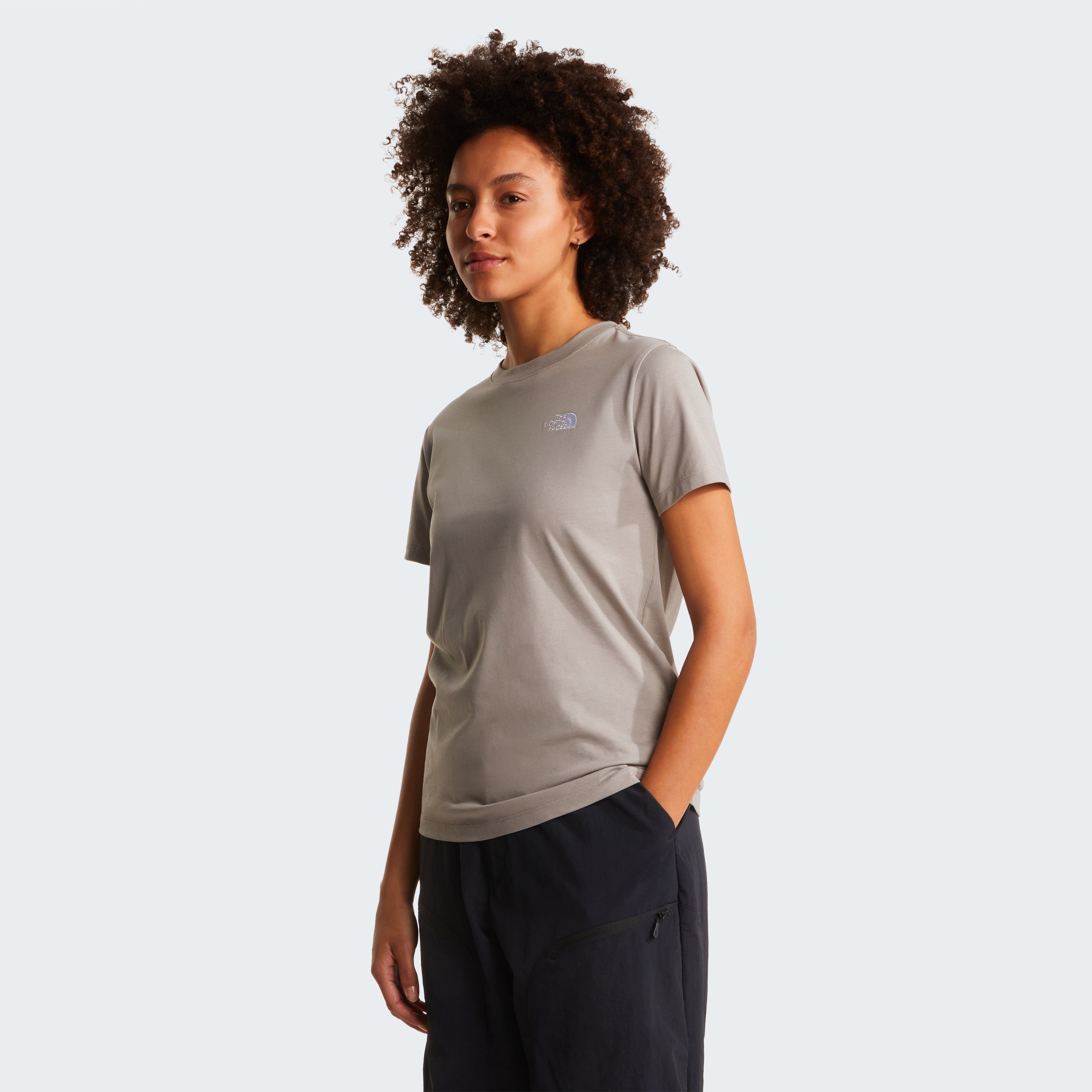 The North Face Evolution Simple Dome Slim SS Kadın Tişört