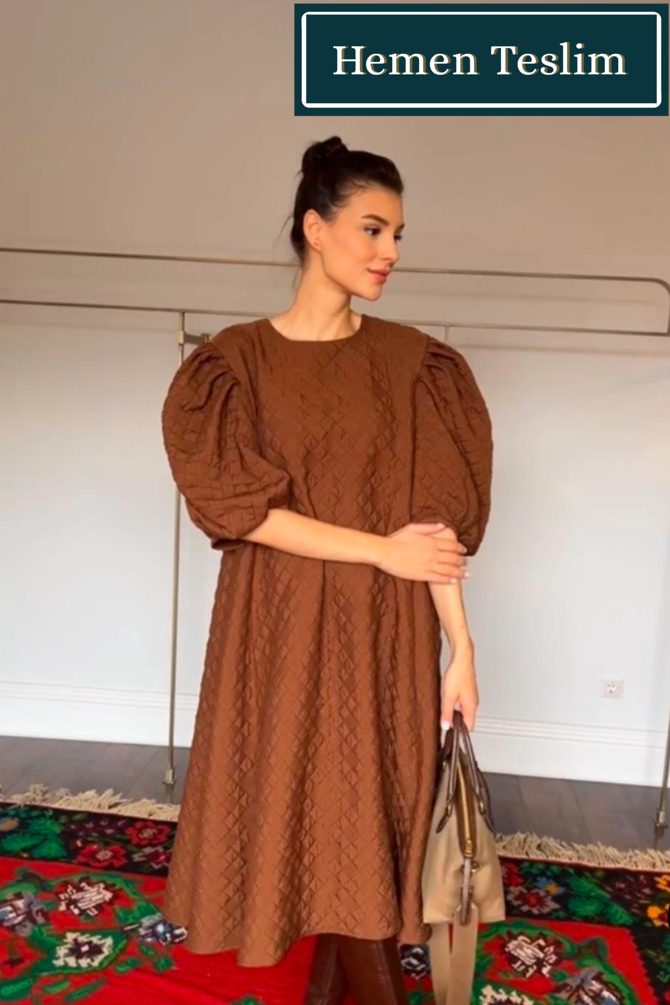 “Bella” Kahve Kapitone Midi