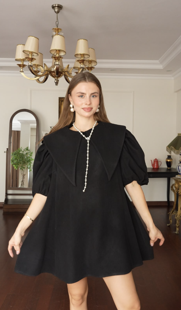 “DESDEMONA” Siyah Kaşe