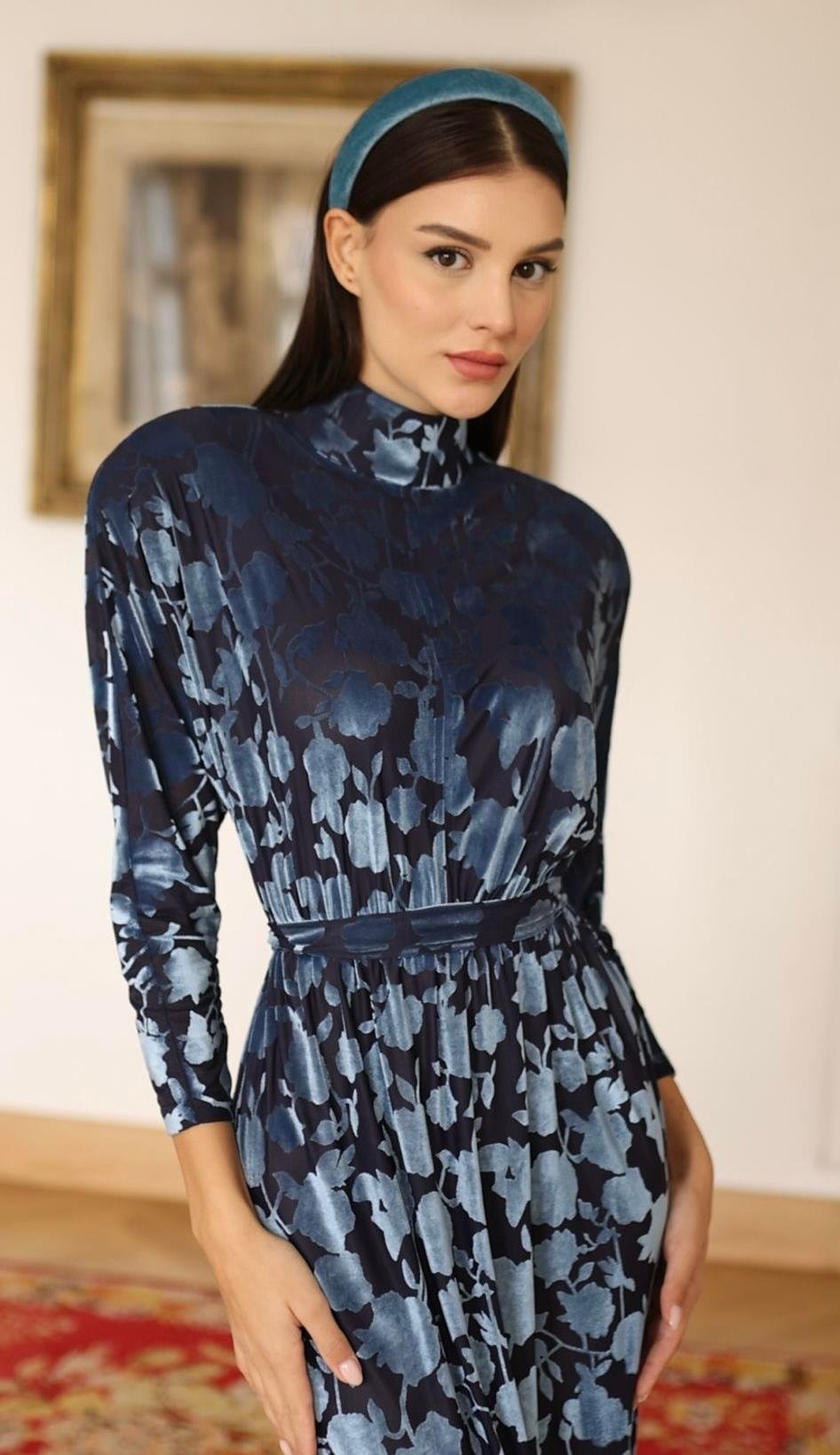 “Handan” Mavi Devore